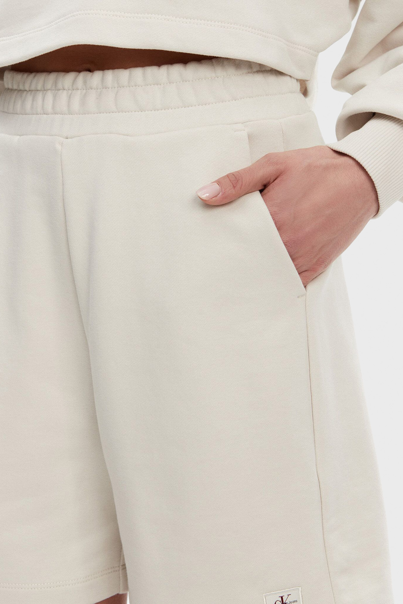 Шорты WOVEN LABEL SHORTS 4