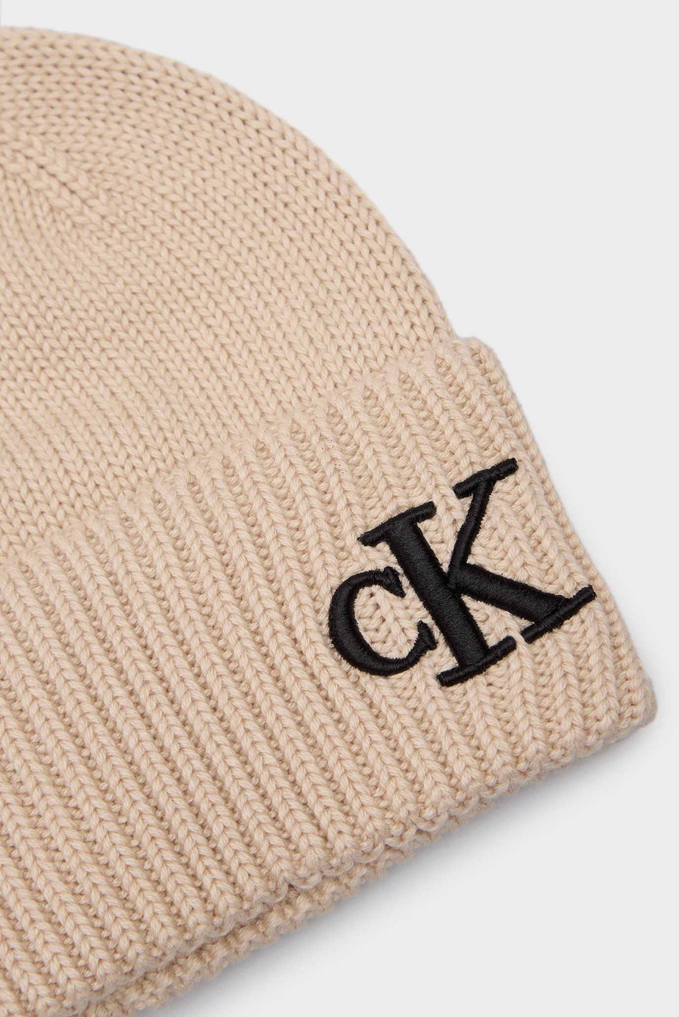 Женская бежевая шапка SEASONAL POM POM BEANIE 4