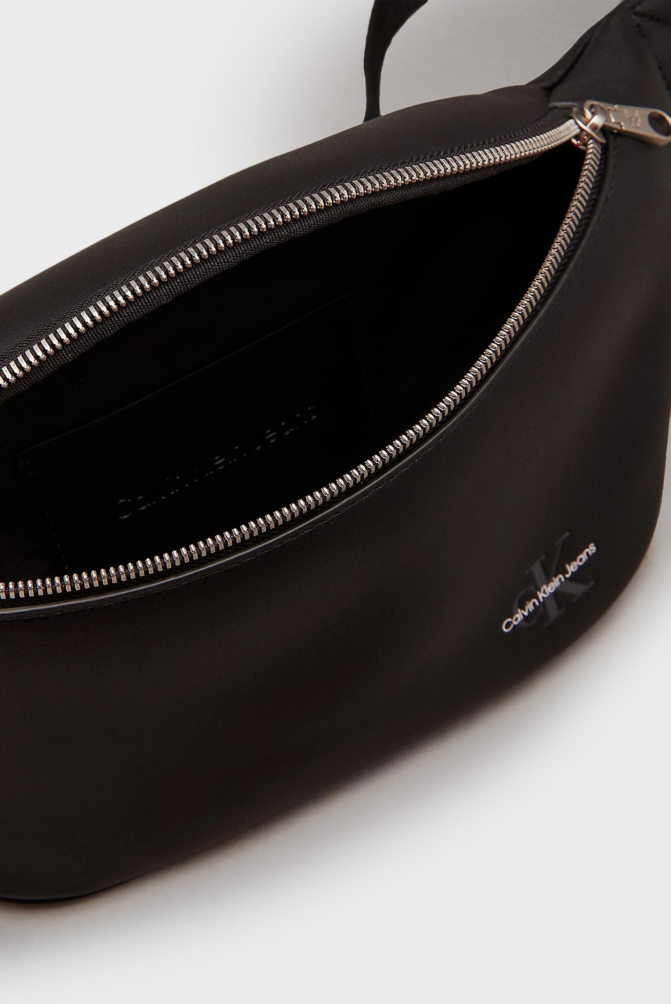 Мужская черная поясная сумка MONOGRAM SOFT WAISTBAG38 5