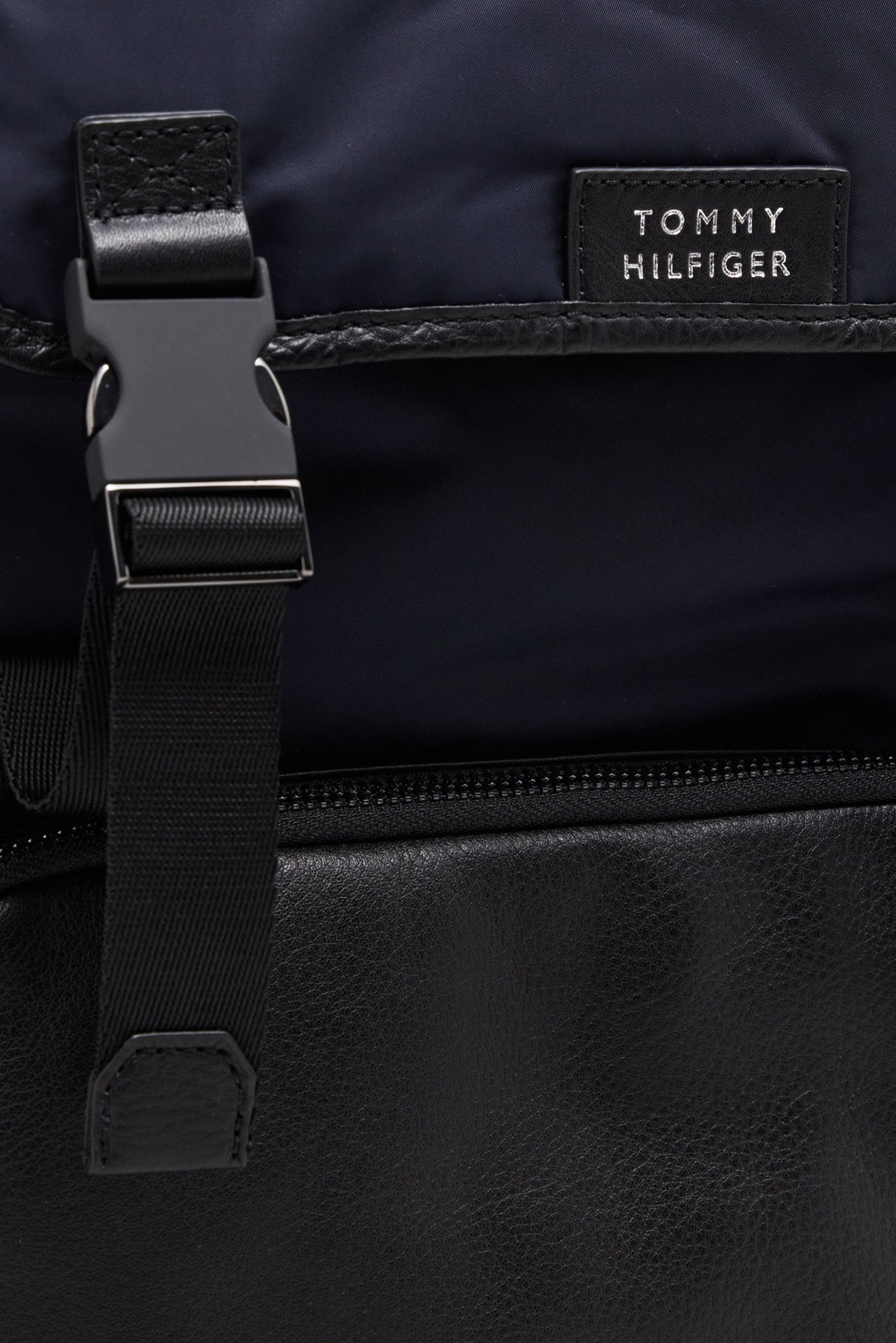 Рюкзак TH LUX NYLON FLAP BACKPACK 3
