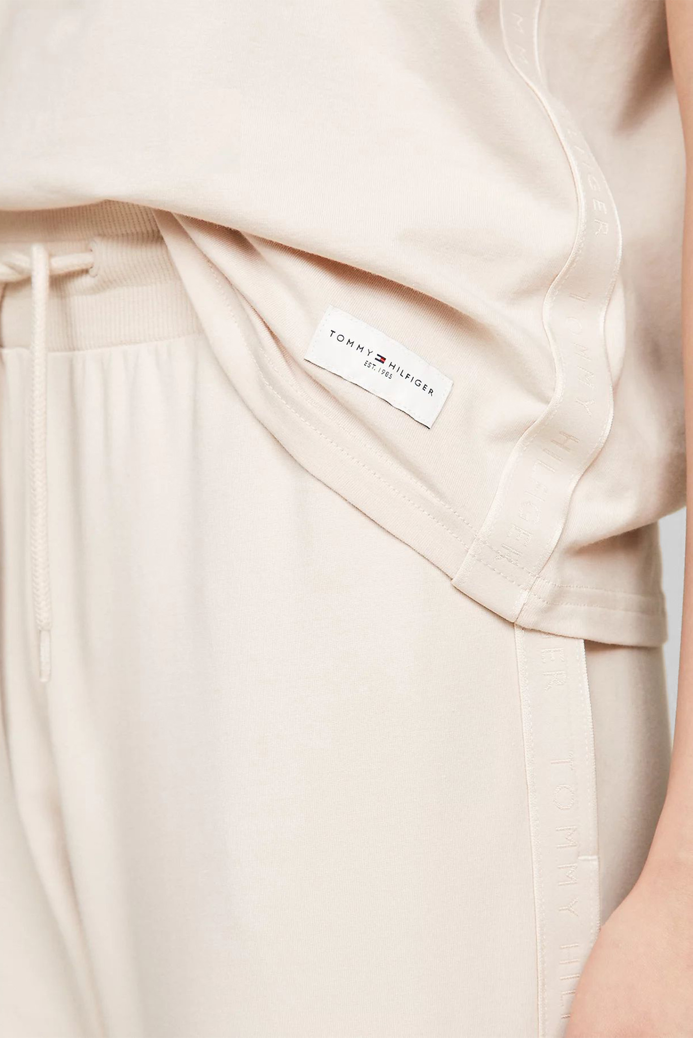 Футболка SHORT SLEEVE T-SHIRT 4