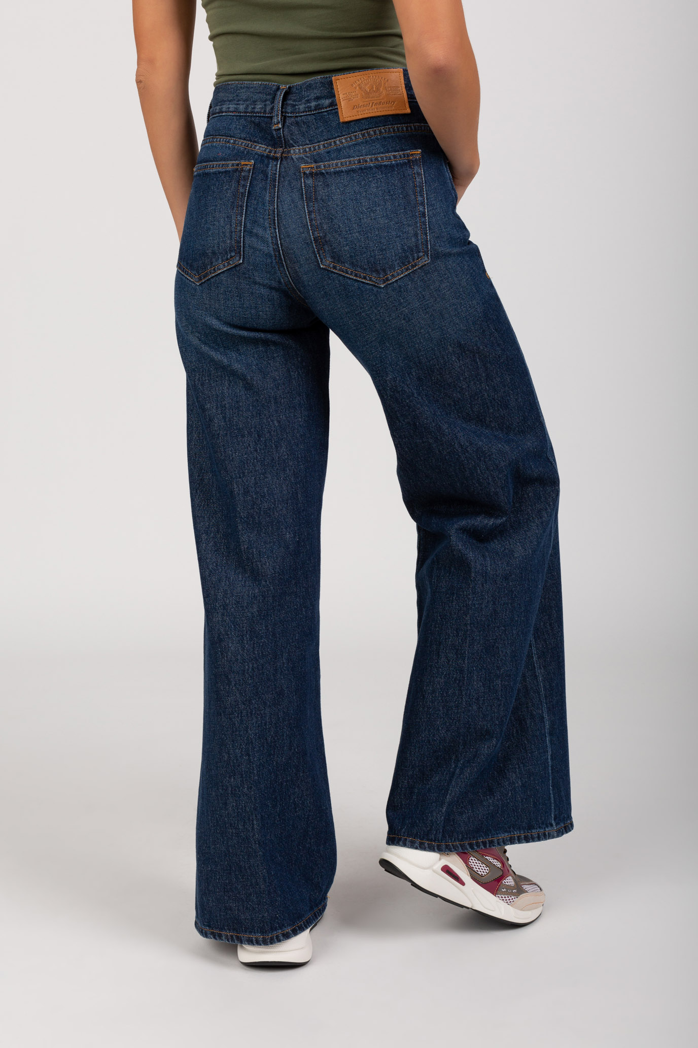 Джинсы 1978 L.30 TROUSERS Diesel Джинсы 1978 L.30 TROUSERS 3