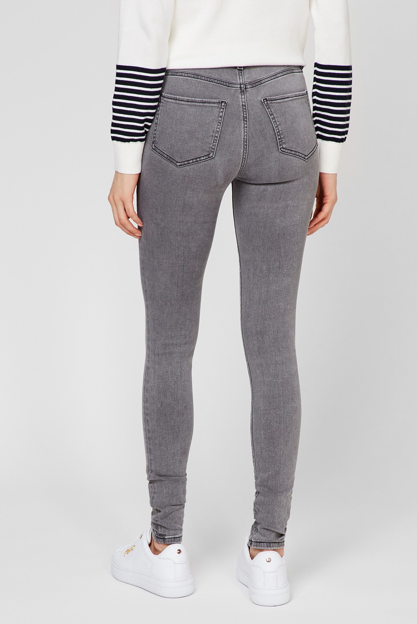 Женские серые джинсы ICON 4
