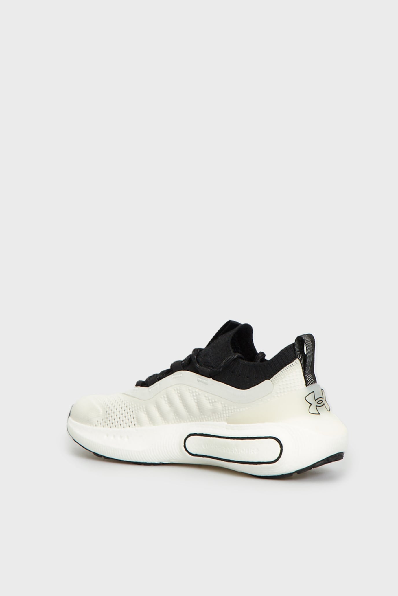 Женские бежевые кроссовки UA W Phantom 4 5