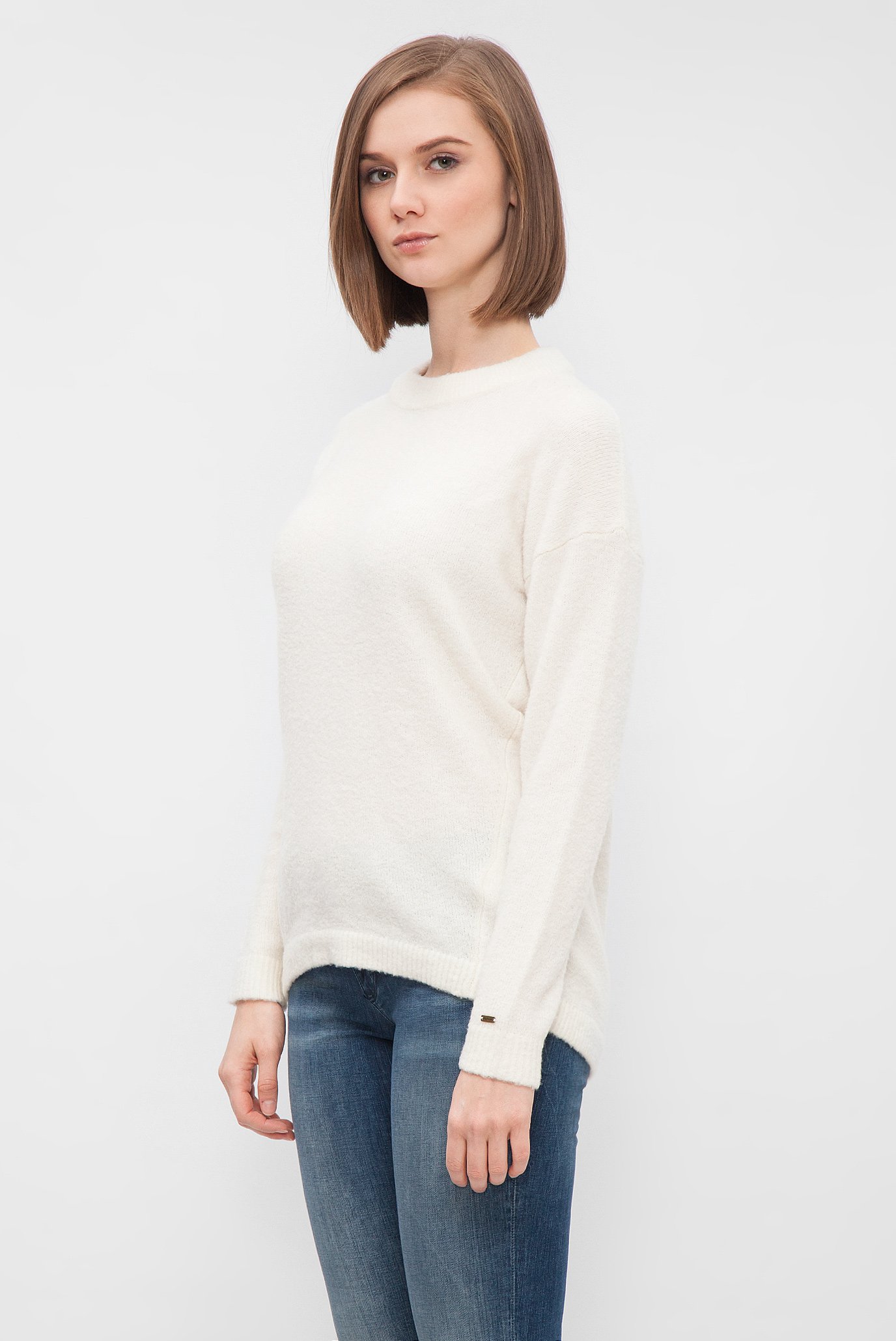 Женский белый джемпер 2