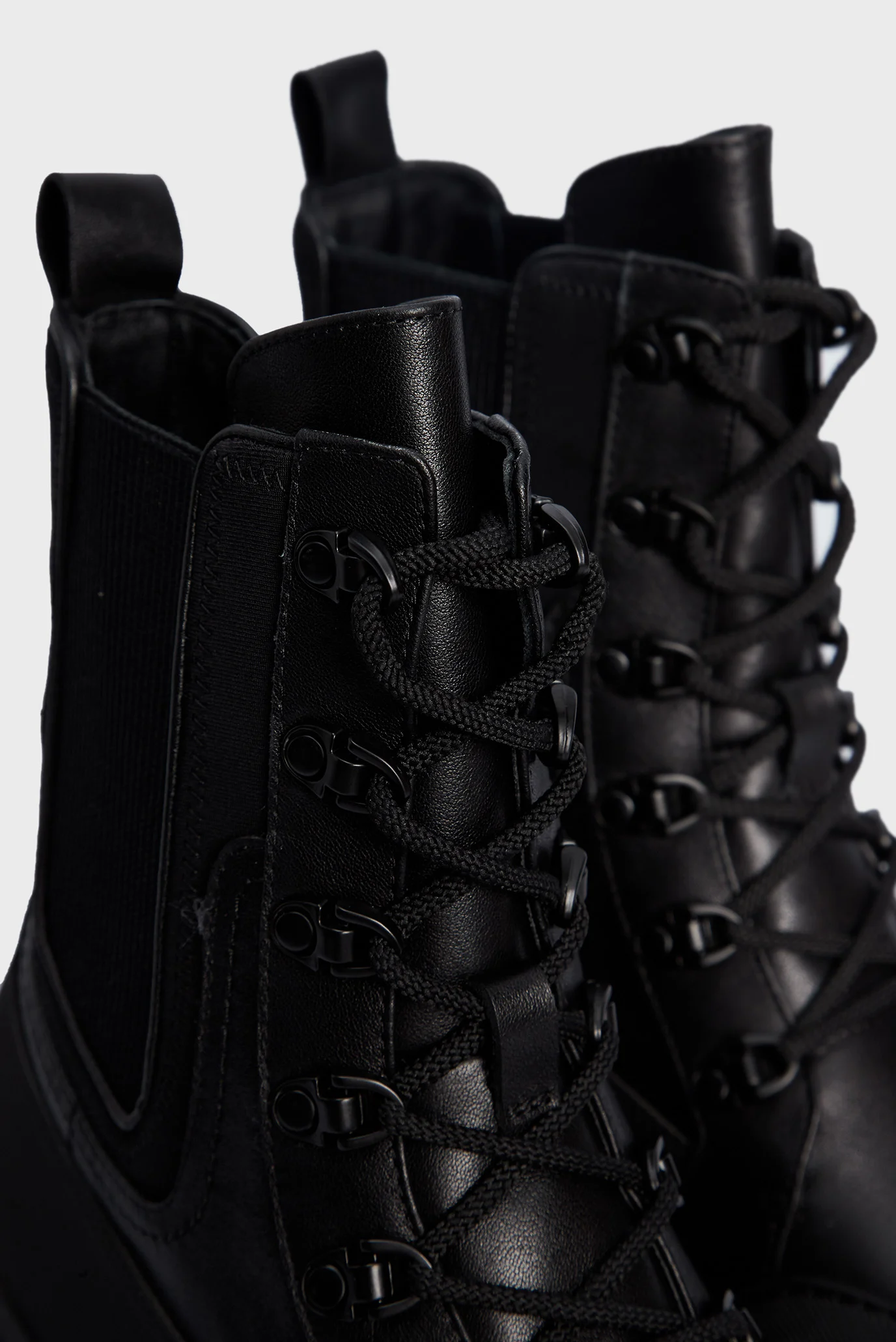 Женские черные кожаные хайкеры Hayley 3