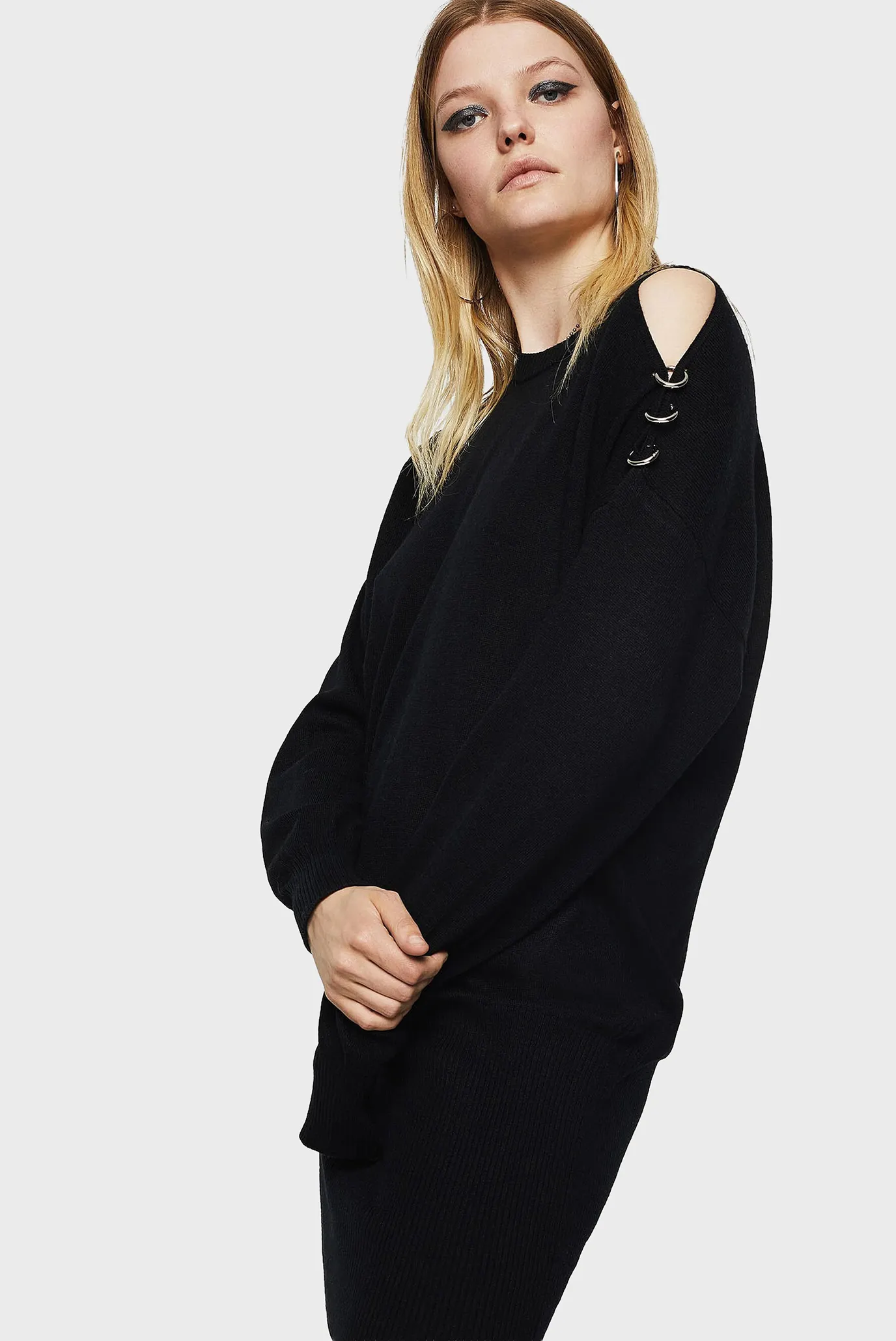 Женское черное платье M-MERS 5