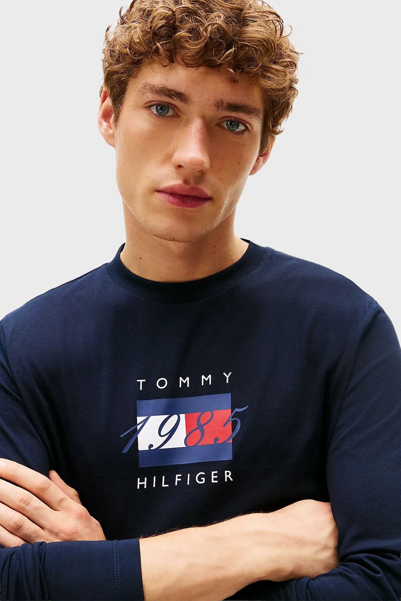 Лонгслив LINEAR FLAG GRAPHIC LS TEE 4