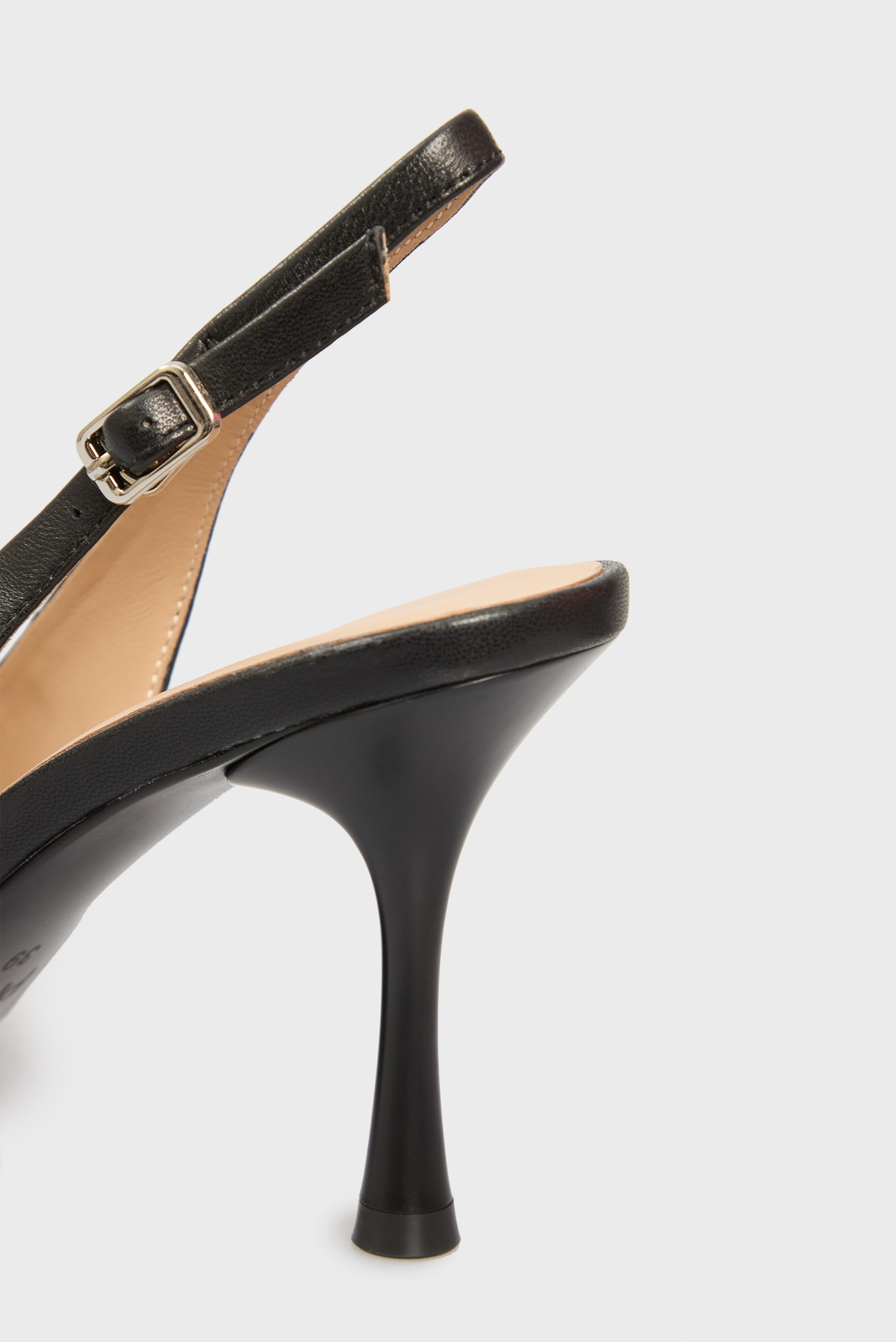 Босоножки Abrienda 2