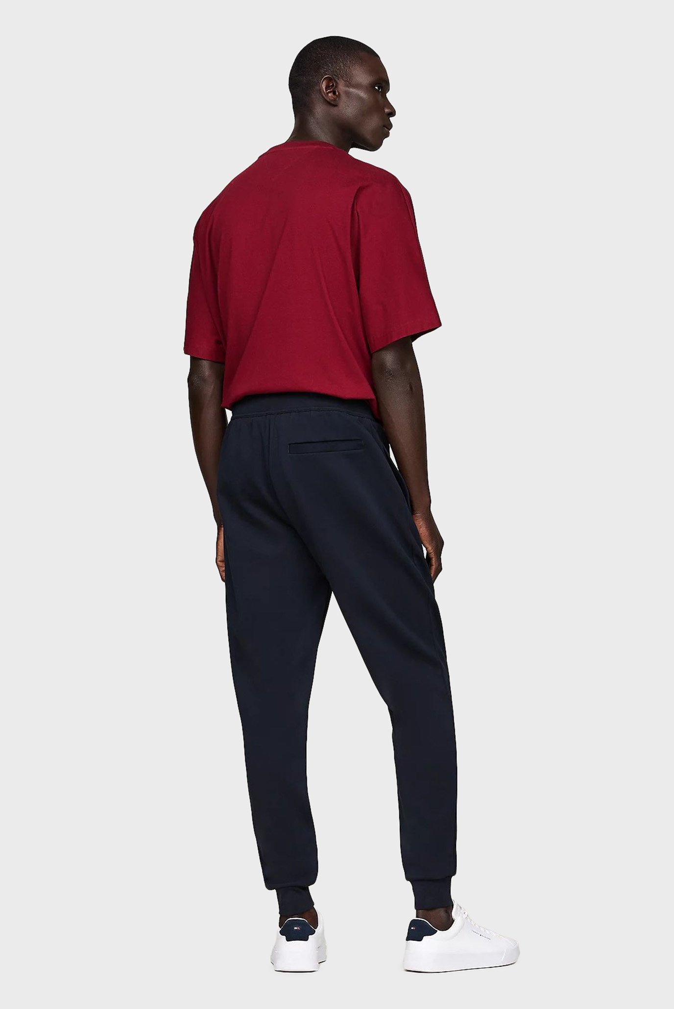 Штаны спортивные ESSENTIAL INTECHNO SWEATPANT 3