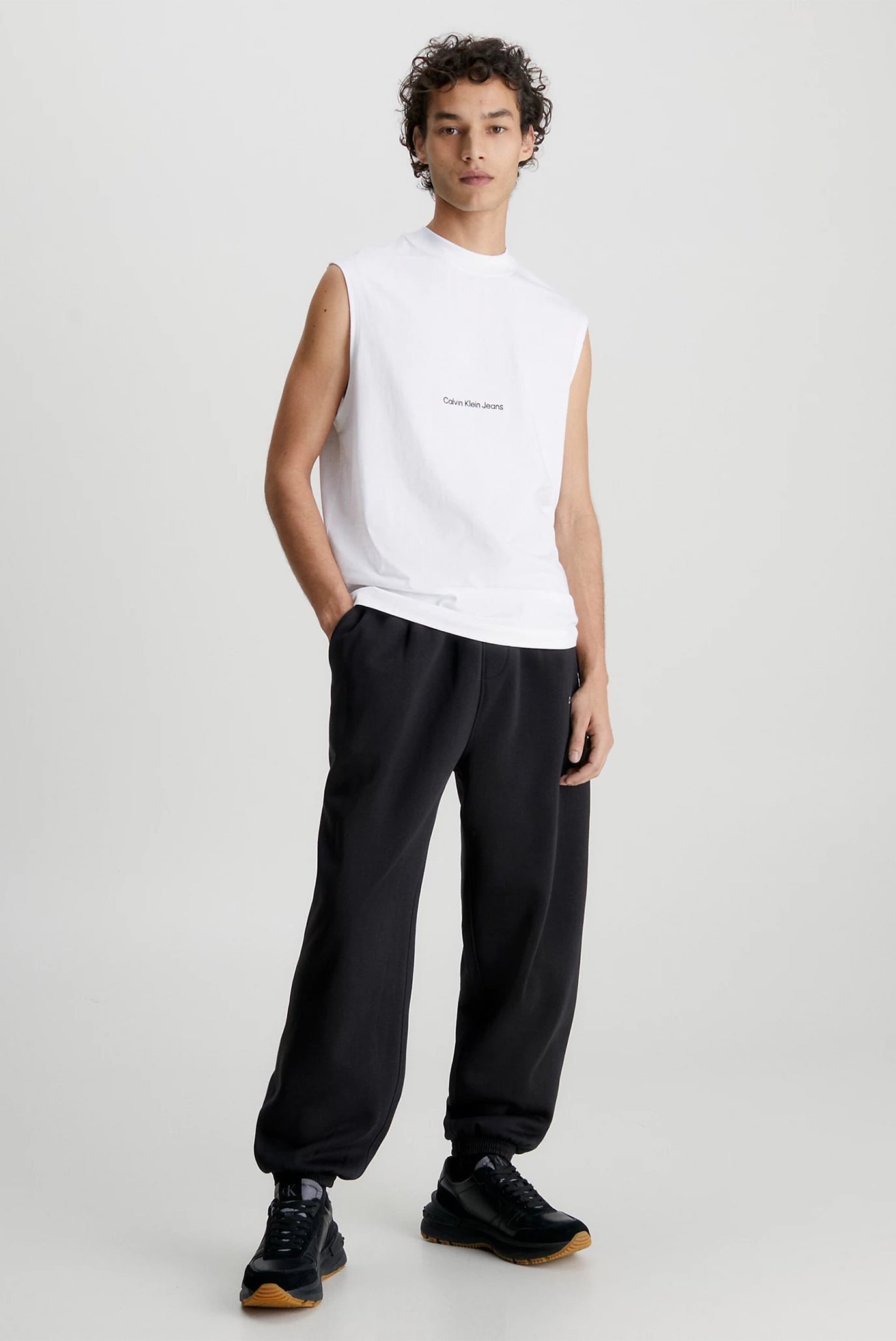 Штаны спортивные INSTITUTIONAL HWK PANT 8