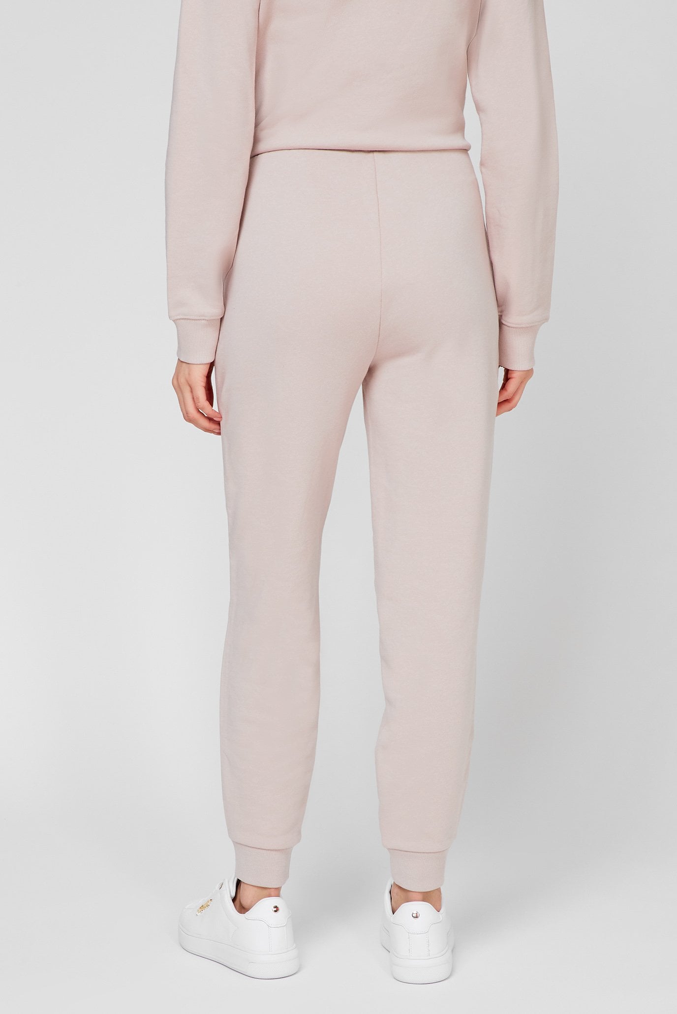 Женские пудровые спортивные брюки RELAXED 4