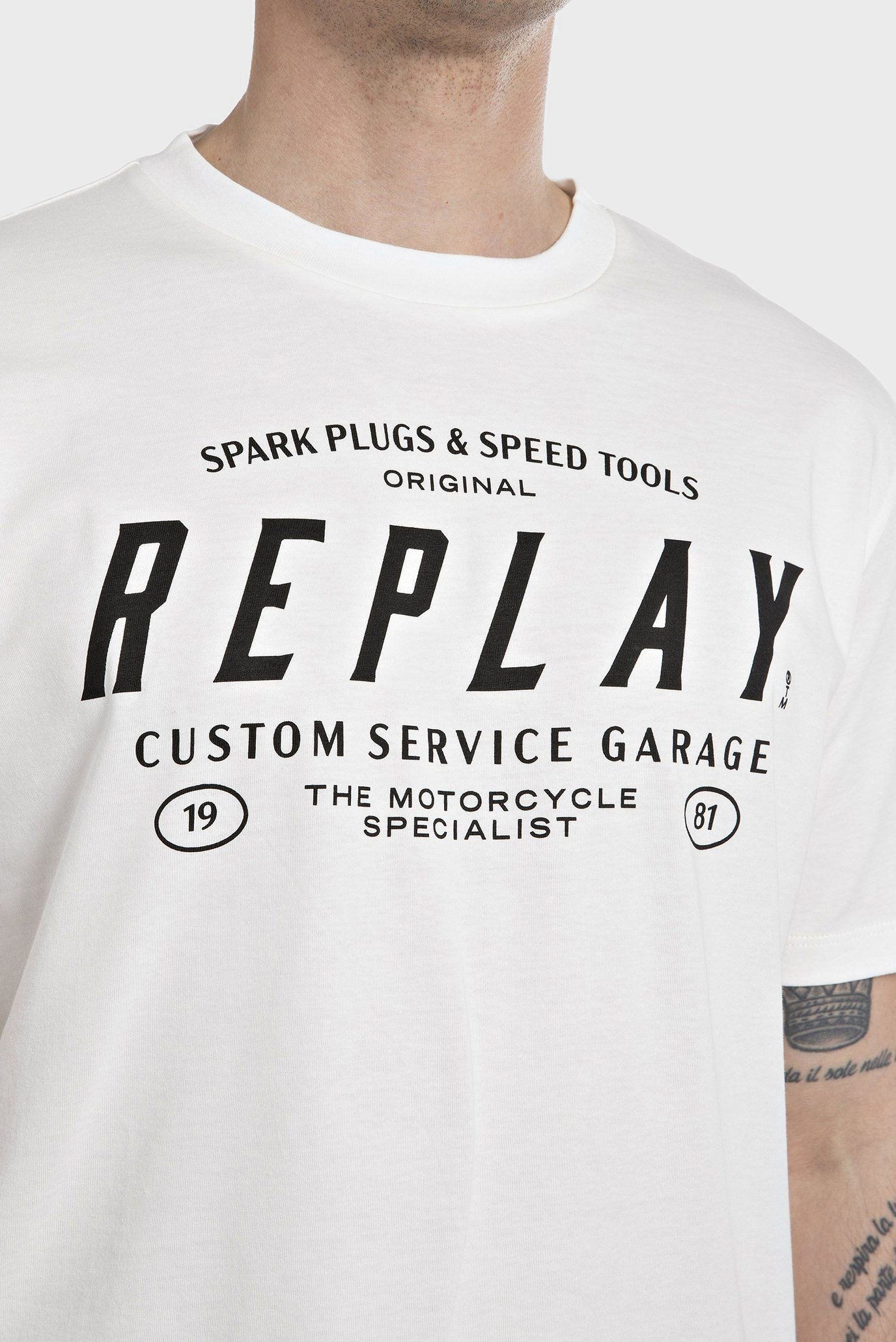 Мужская белая футболка 3