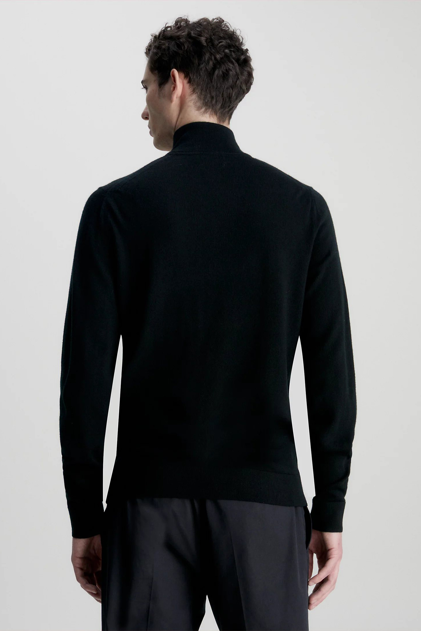 Мужская черная шерстяная кофта 2