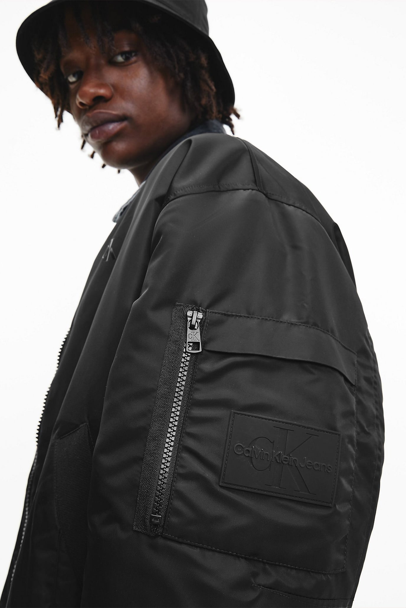 Куртка демисезонная BADGE SLEEVE POCKET BOMBER 4