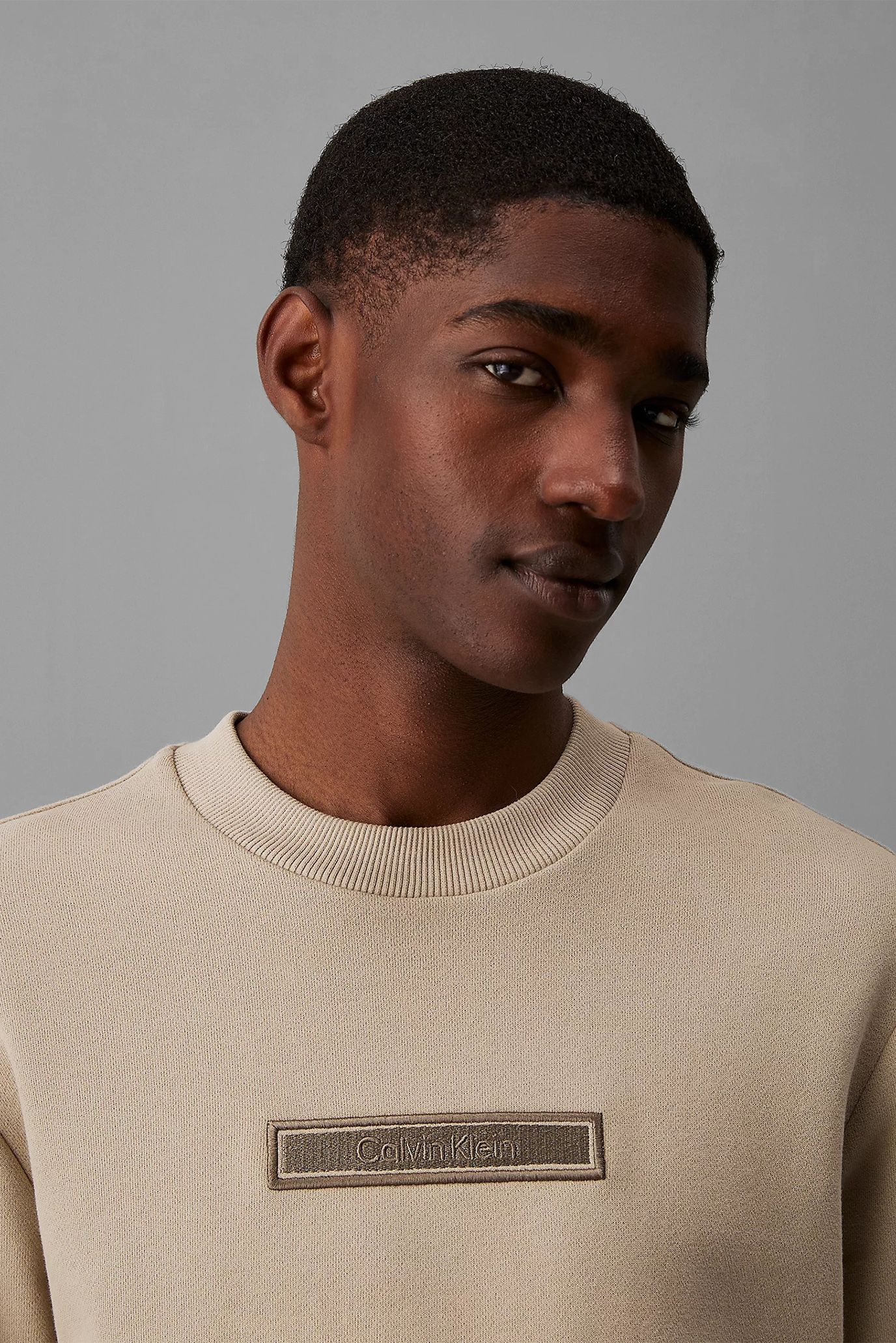 Свитшот EMBROIDERED LOGO SWEATSHIRT 4