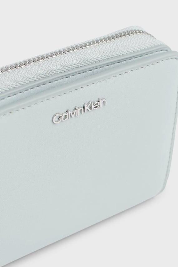 Кошелек CK MUST MEDIUM ZIP AROUND WALLET