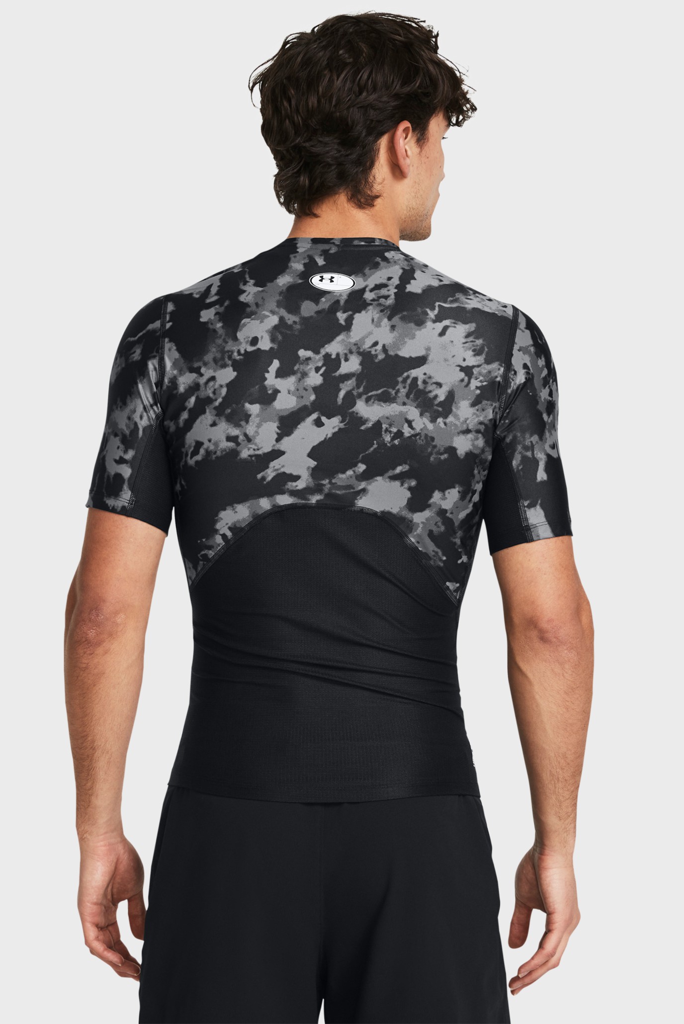 Мужская камуфляжная футболка UA HG IsoChill Prtd SSUnder Armour Мужская камуфляжная футболка UA HG IsoChill Prtd SS 2
