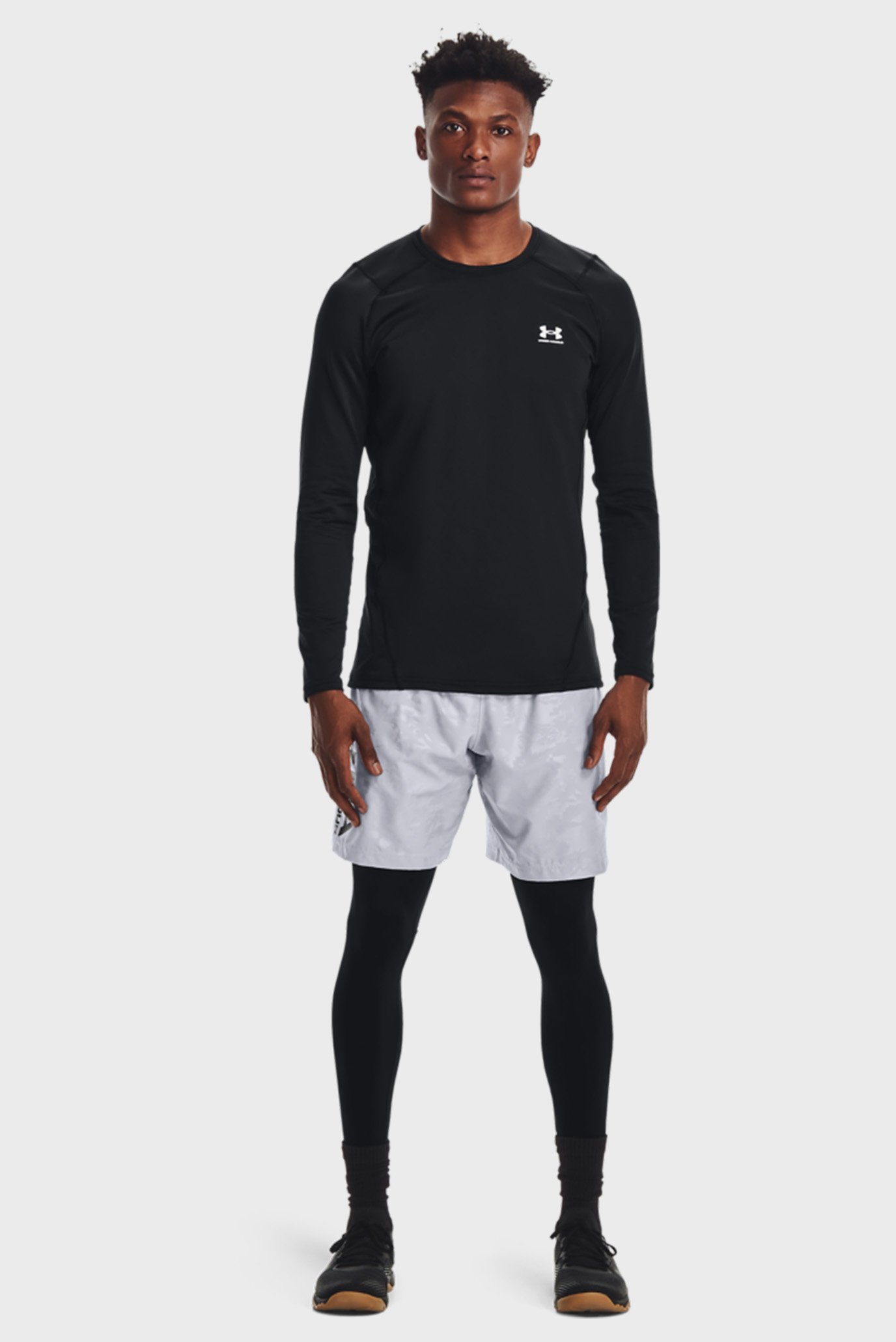 Мужской черный термореглан UA CG Armour Fitted Crew 12