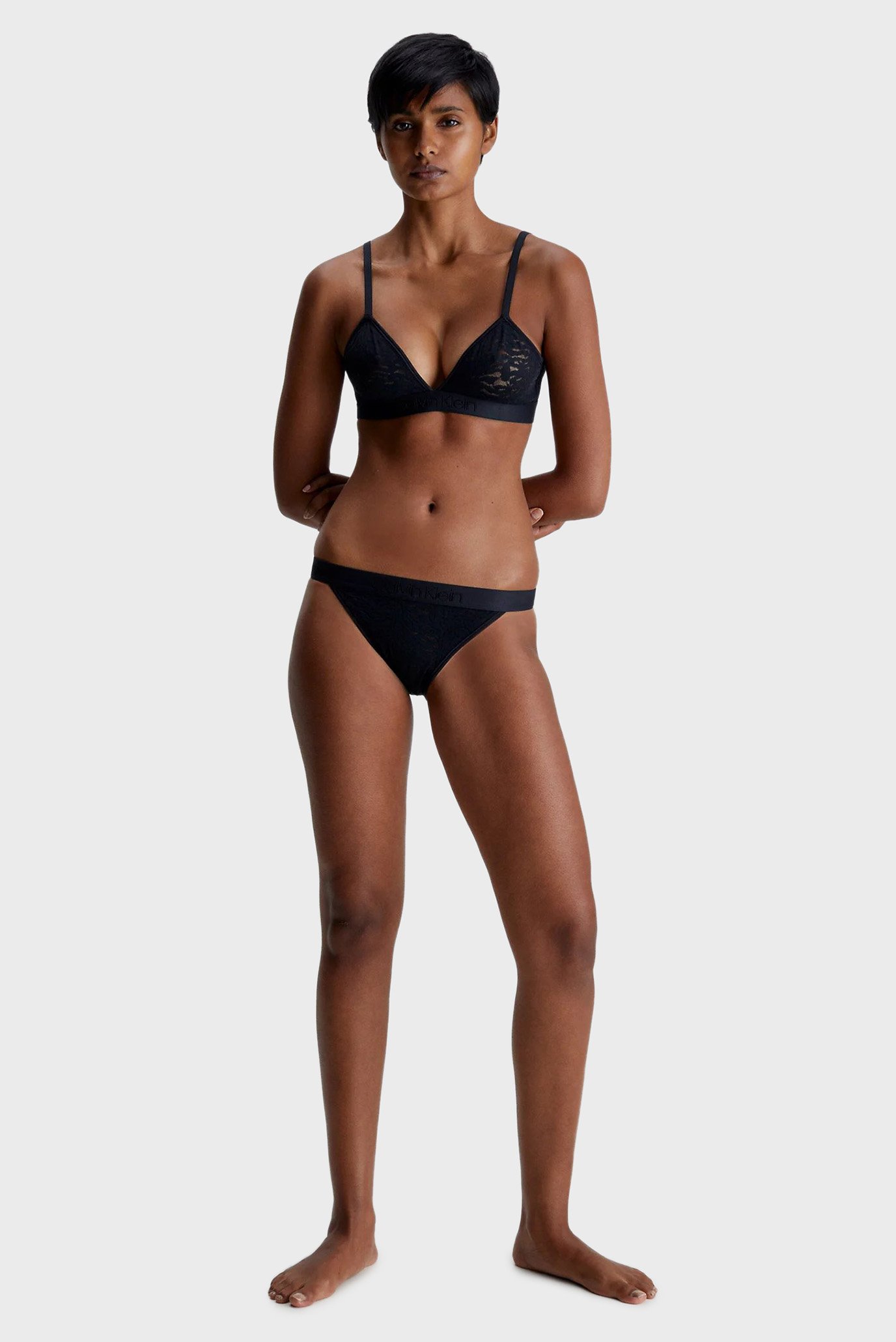 Женский черный бюстгальтер UNLINED TRIANGLE 10