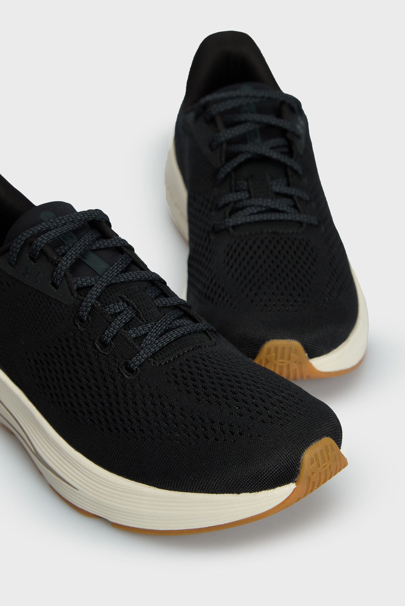 Кроссовки UA Sonic 7 2