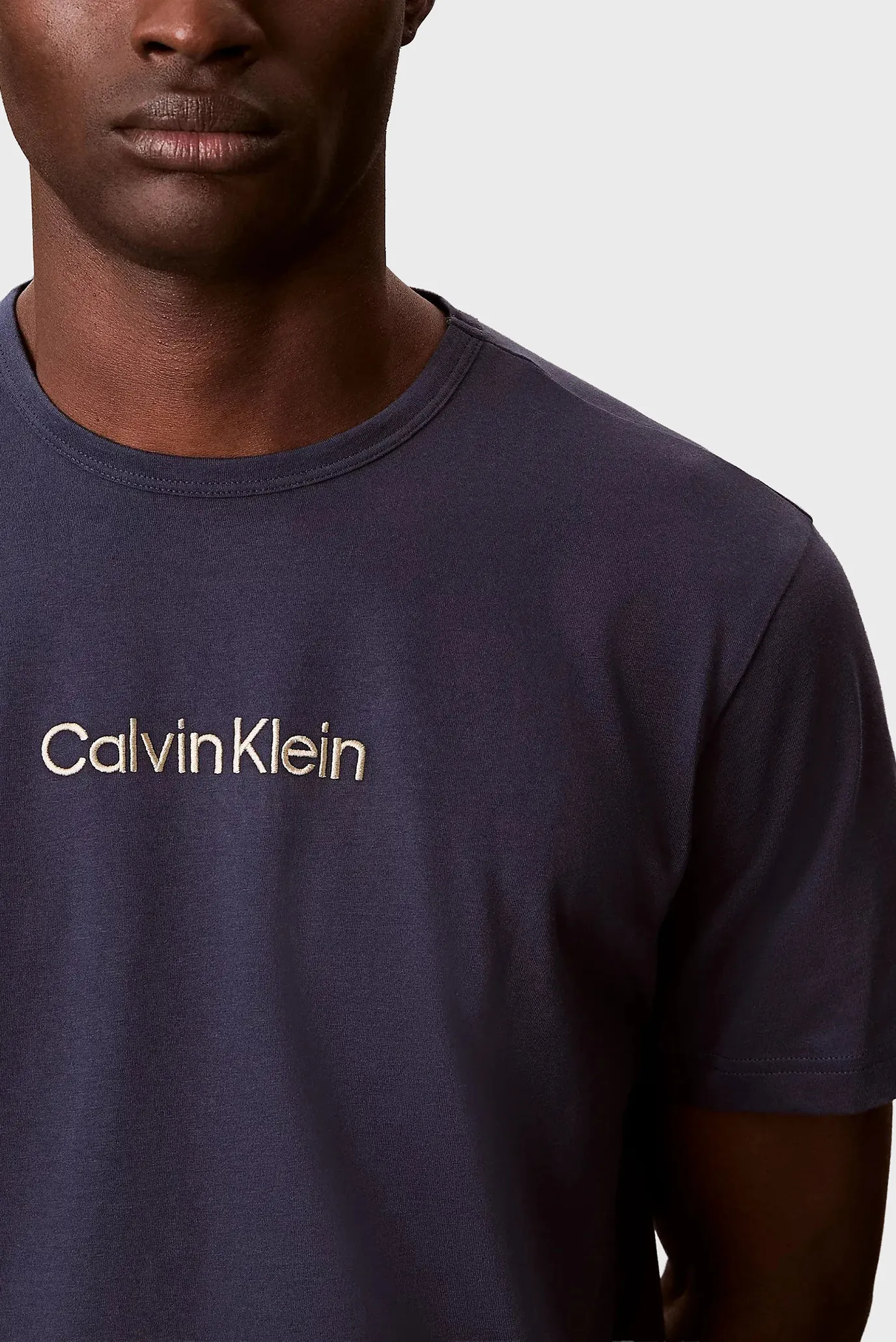 Футболка S S CREW NECK 5