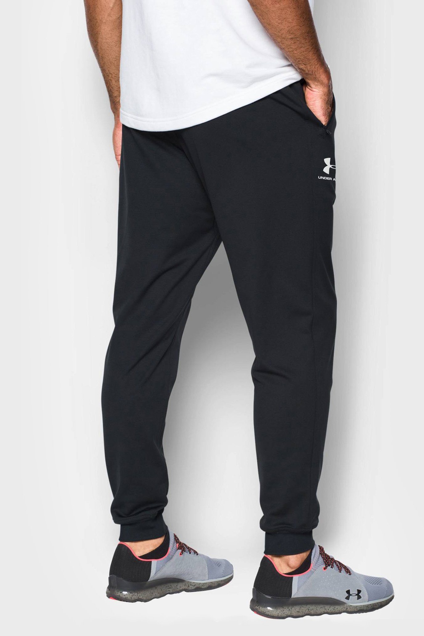Мужские черные спортивные брюки SPORTSTYLE JOGGER 2