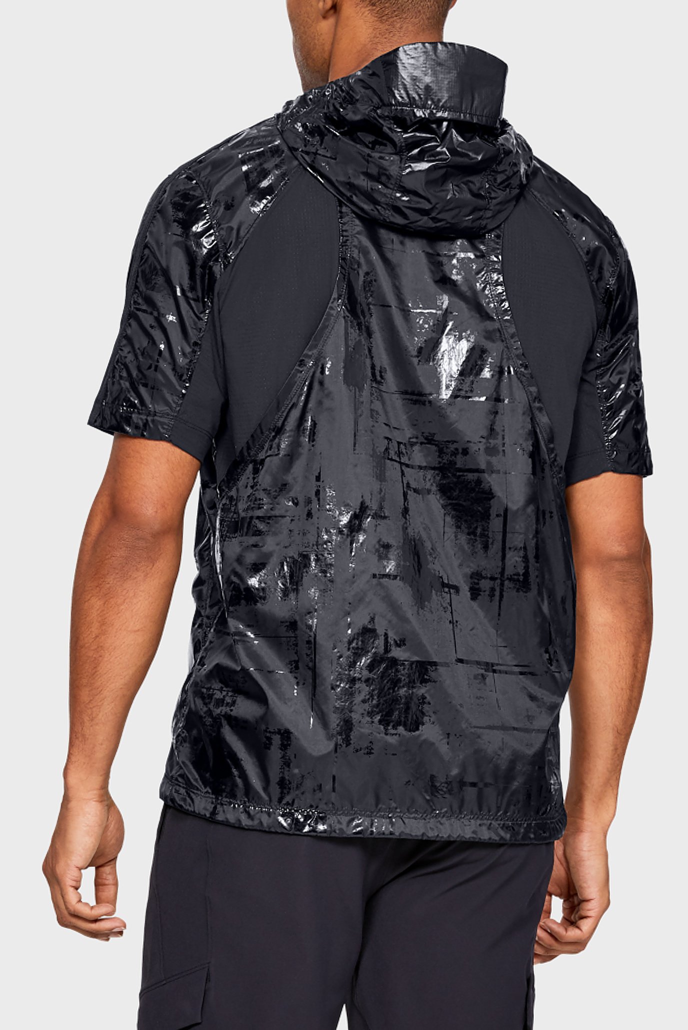 Мужская черная ветровка UA Perpetual Windbreaker 7