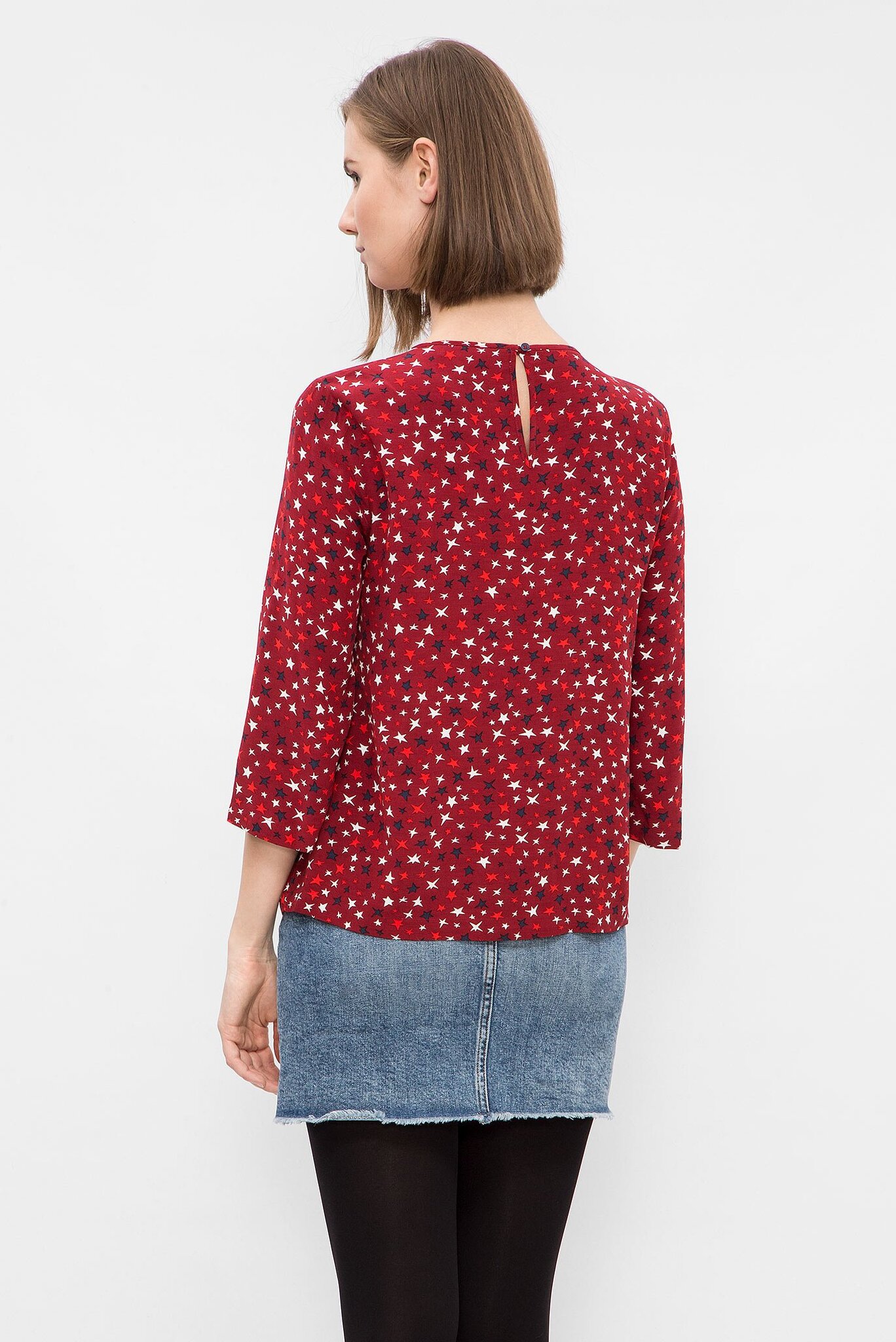 Женская бордовая блуза с принтом 3