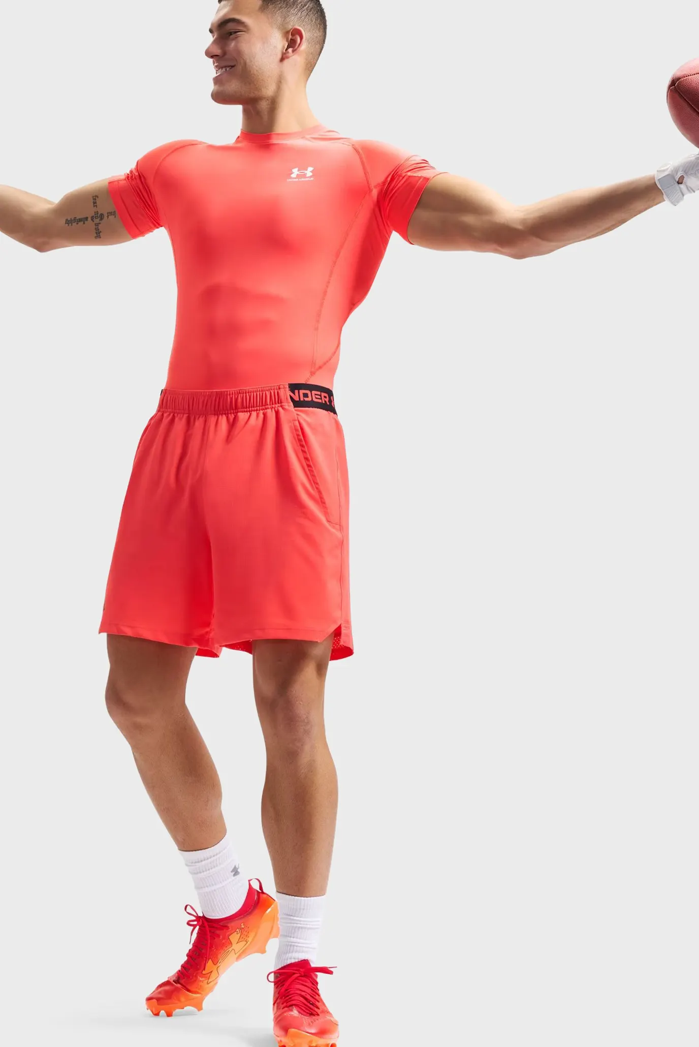 Шорты UA Vanish Woven 6in Shorts-RED 2