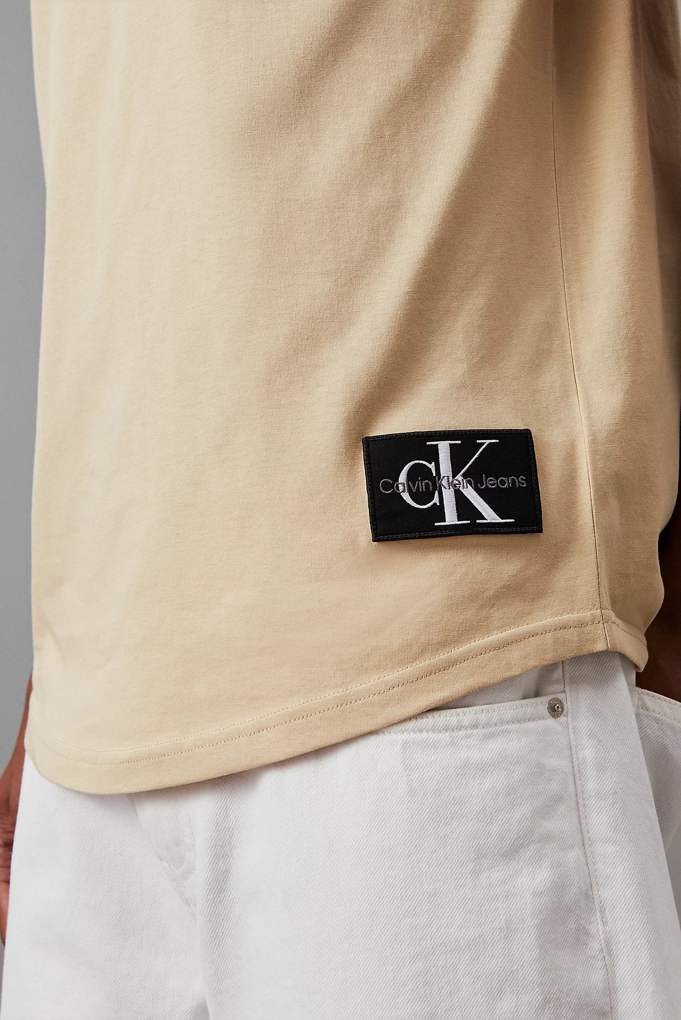 Футболка BADGE TURN UP SLEEVE 5