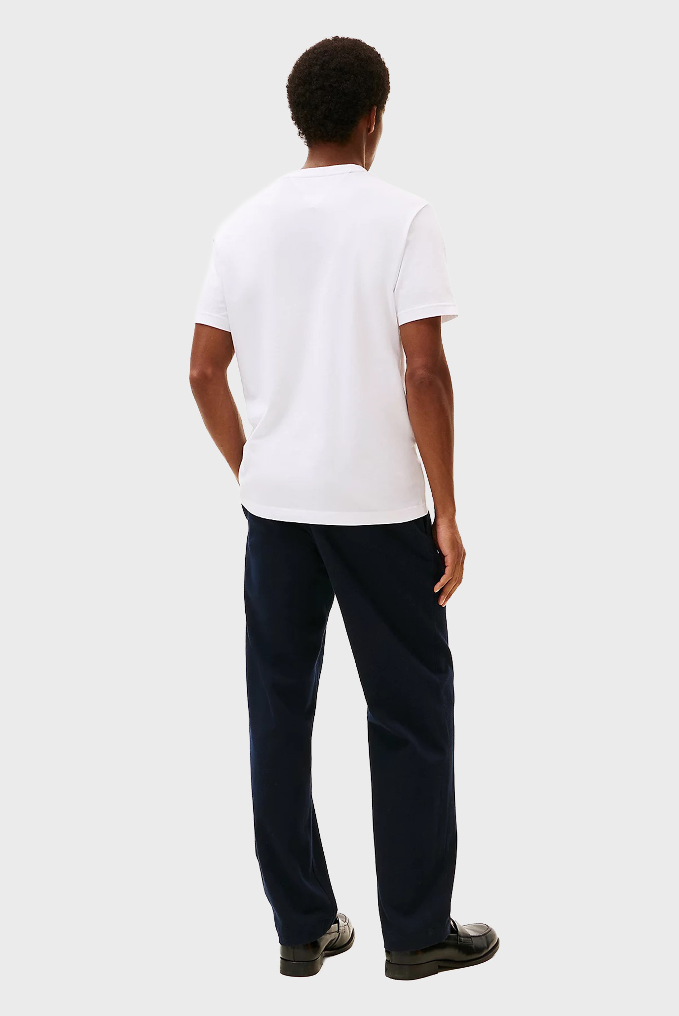 Футболка LINEAR FLAG GRAPHIC TEE 4