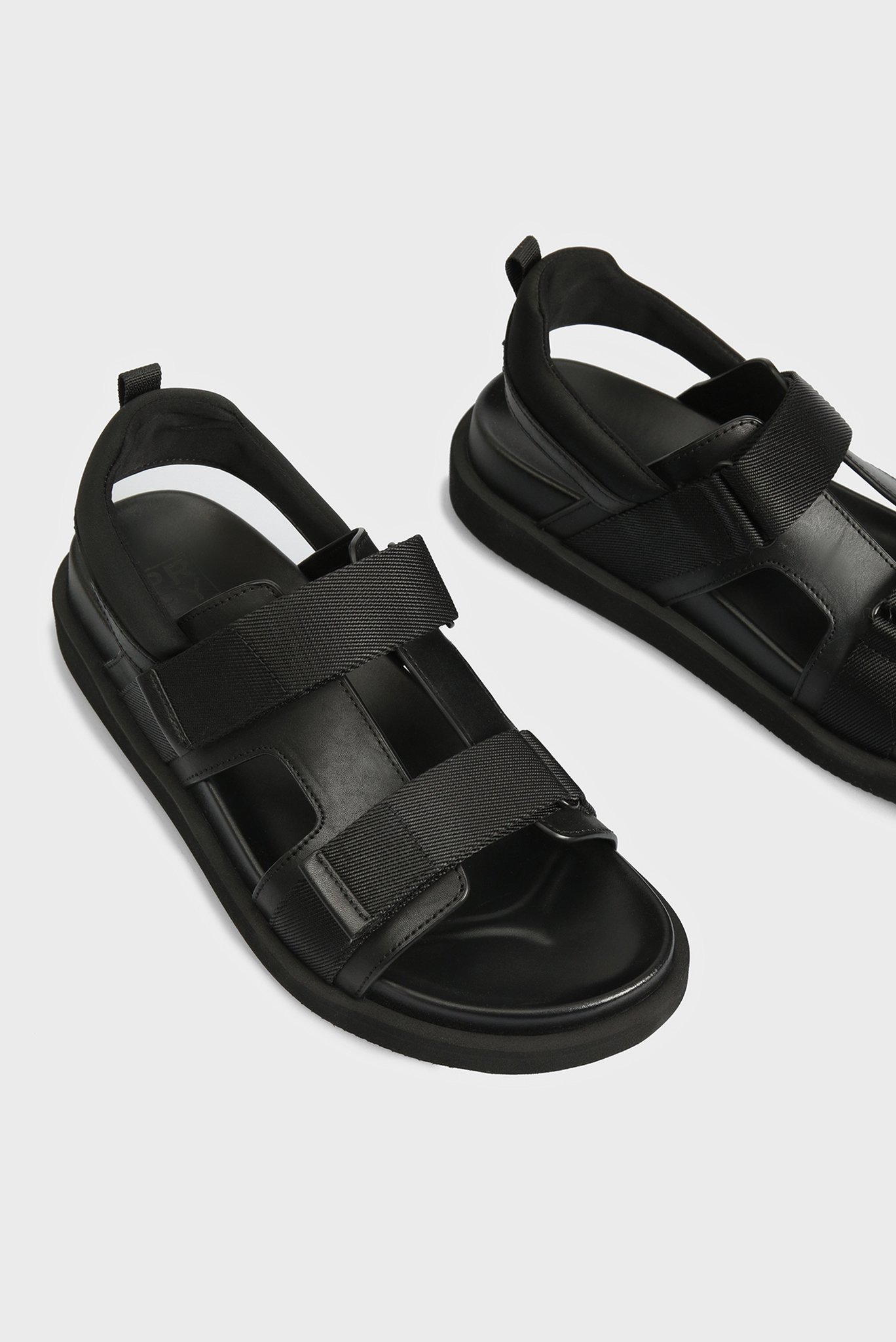 Мужские черные сандалии 2