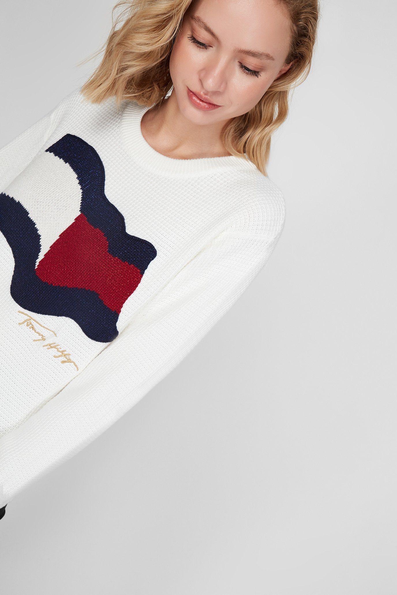 Женский белый свитер 5