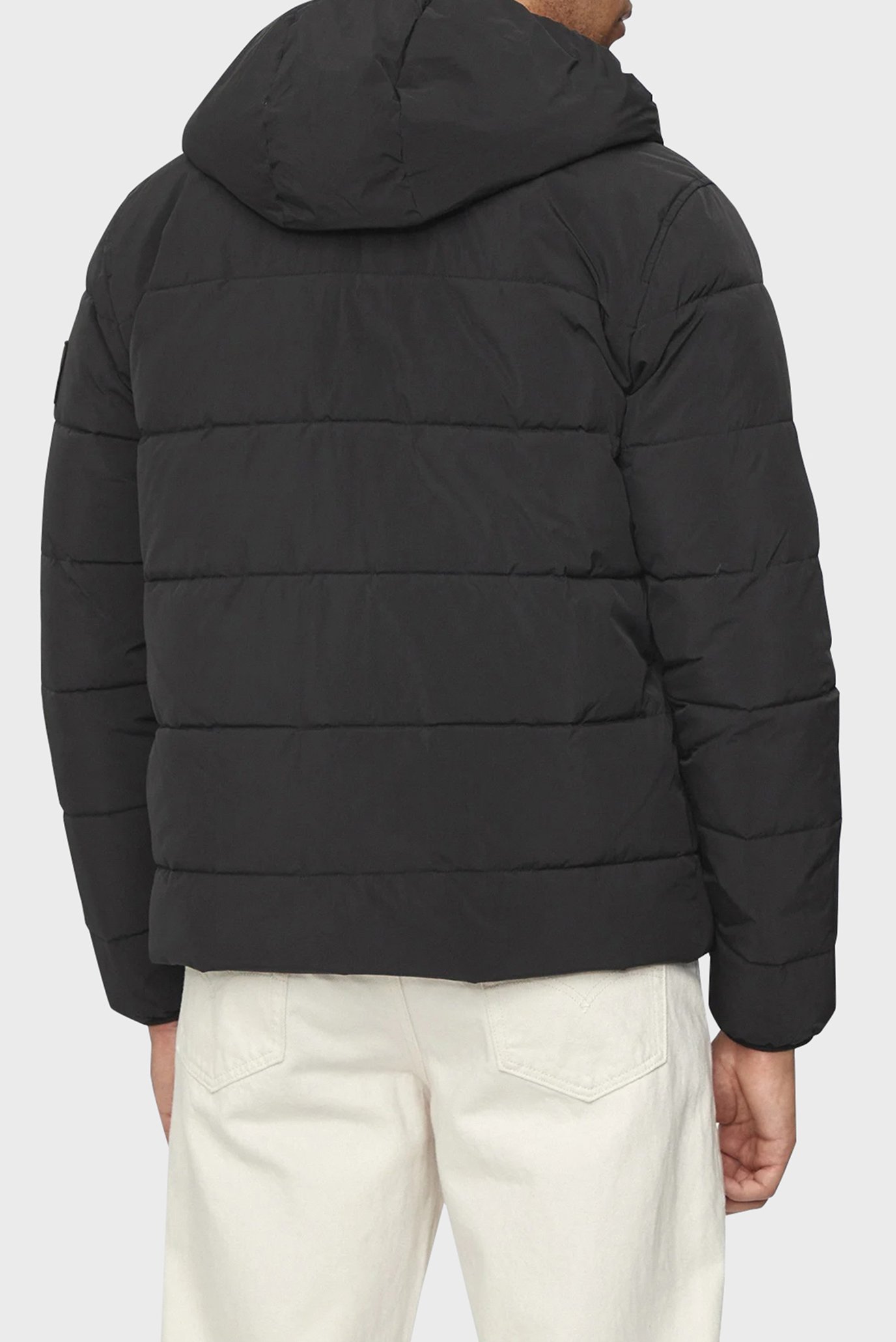 Мужская черная куртка ESSENTIAL LW PADDED JACKET 6