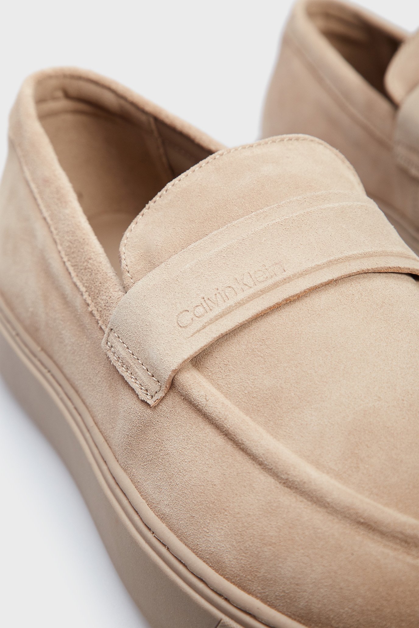 Мужские бежевые замшевые лоферы LOW TOP MOC HYBRID SUE 6