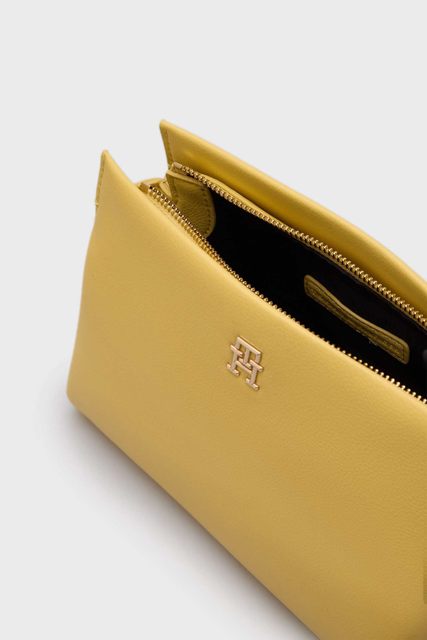 Женская желтая сумка TH LEGACY MINITommy Hilfiger Женская желтая сумка TH LEGACY MINI 5