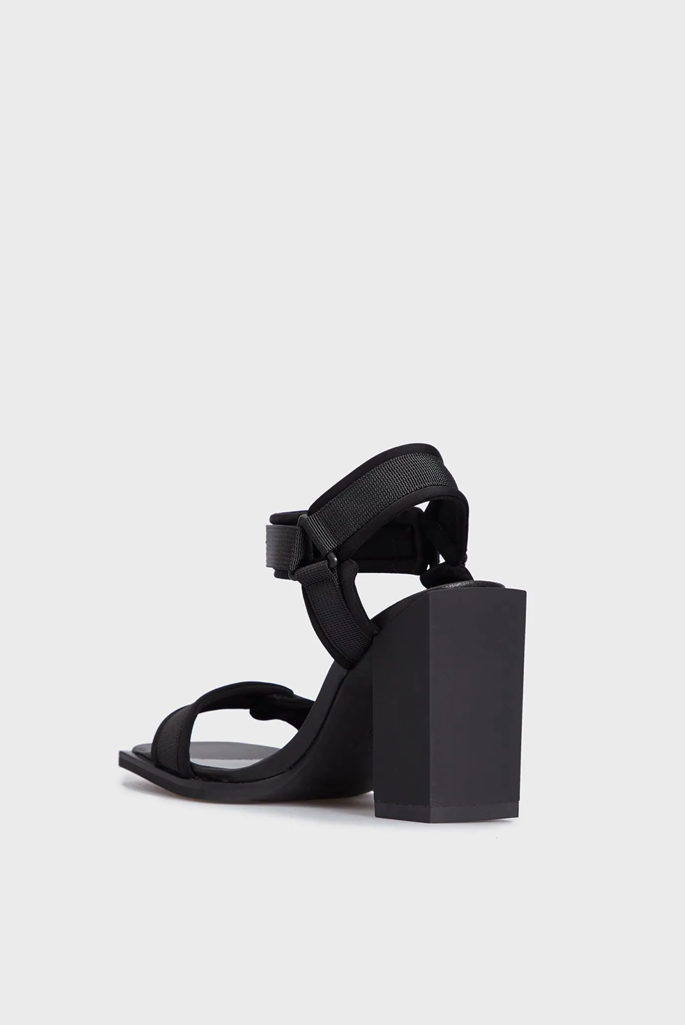 Женские черные босоножки Rosarie 4