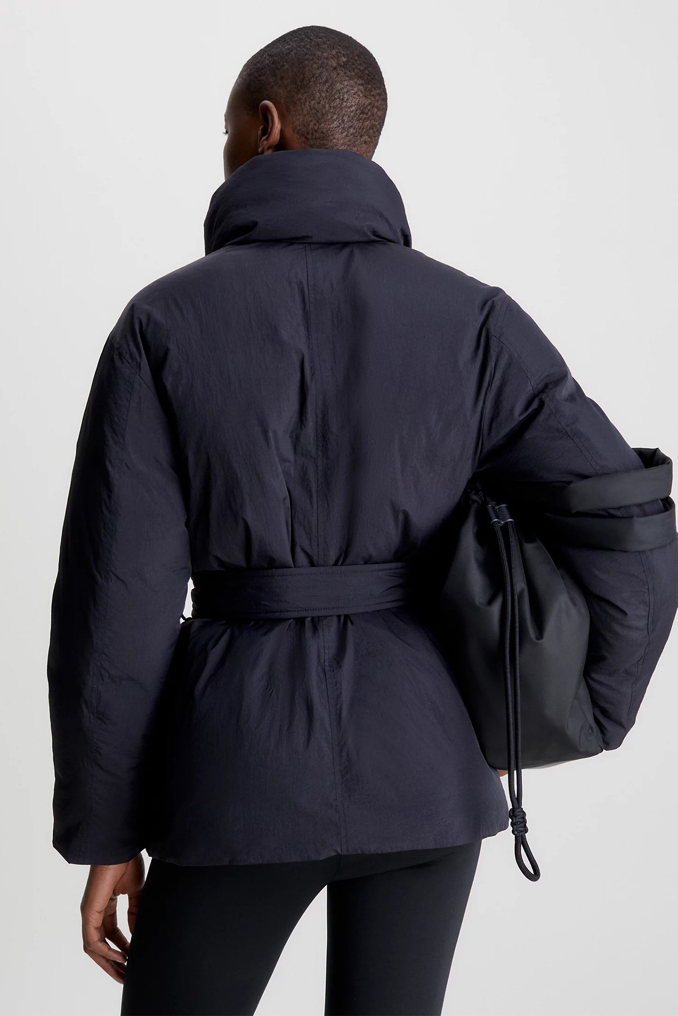 Куртка зимняя CRINKLE NYLON DOWN WRAP JACKET Calvin Klein K20K205503 — FR  Group