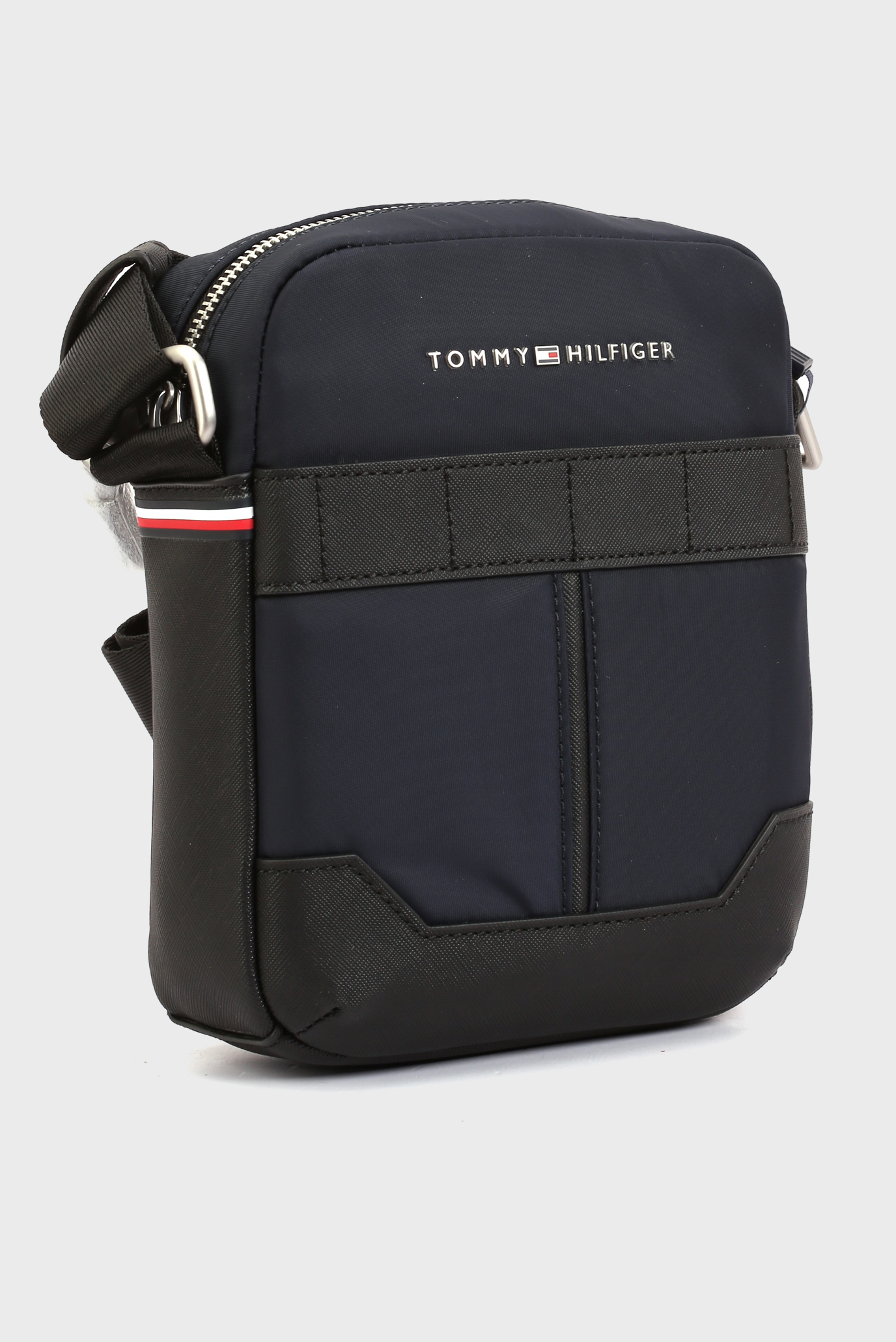 Сумка TH ELEVATED NYLON MINI REPORTER Tommy Hilfiger AM0AM10944 — FR Group