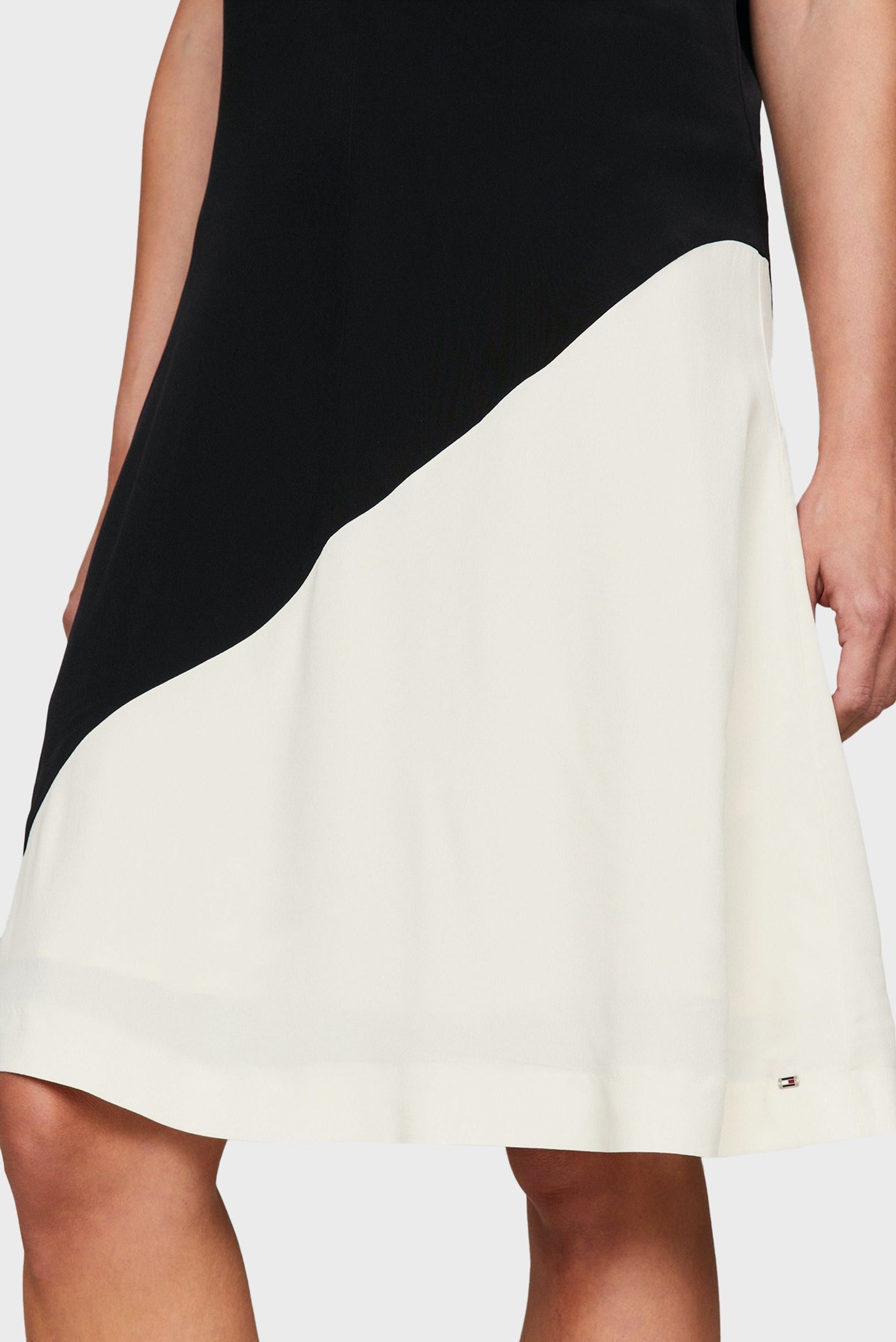 Платье VISCOSE BLOCKED KNEE DRESS 4