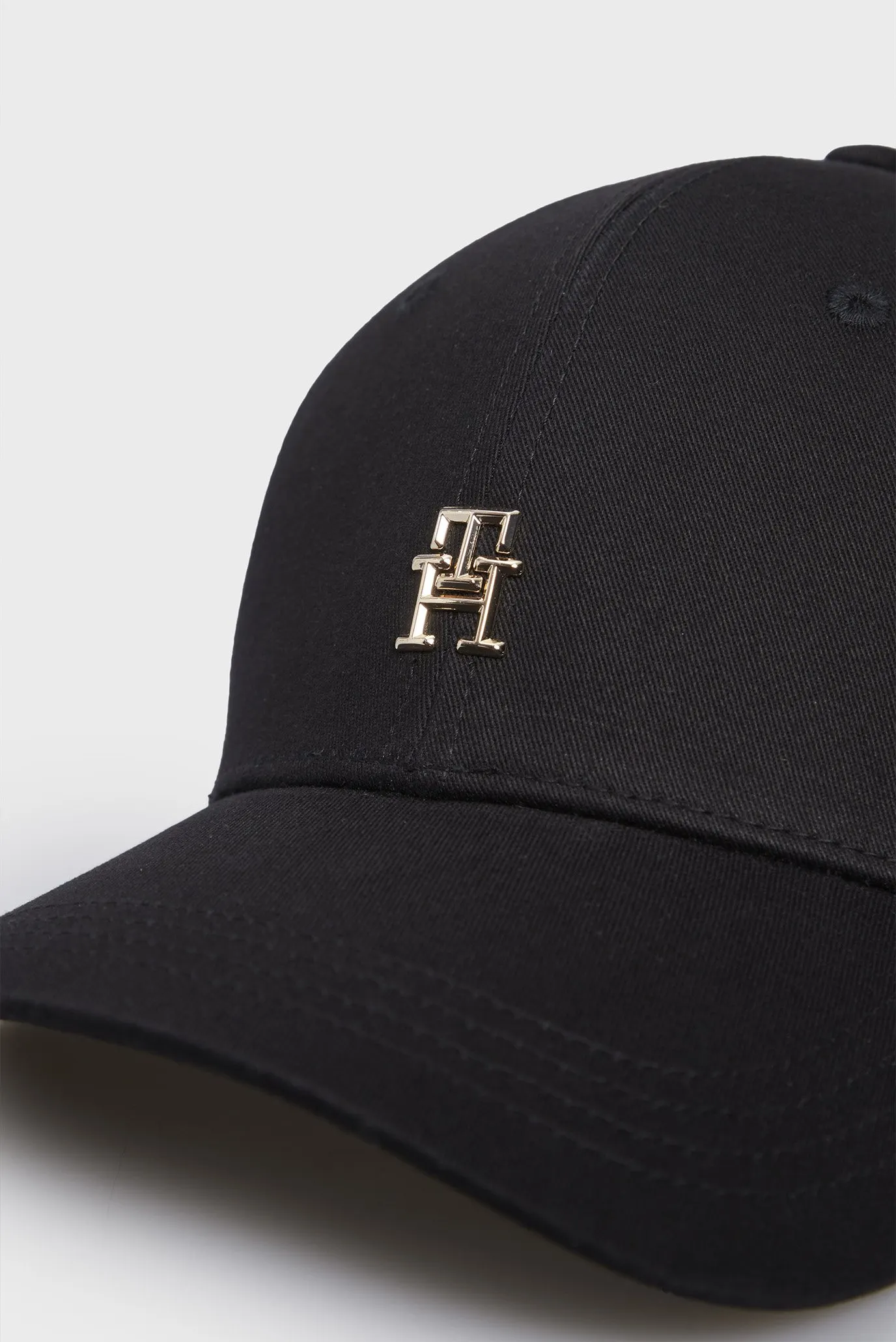 Кепка ESSENTIAL CHIC CAP 3