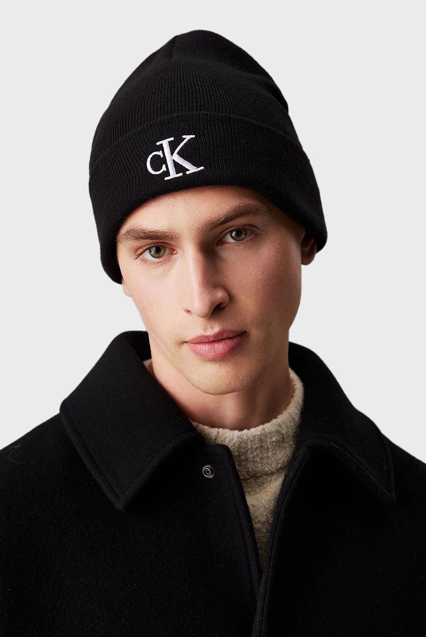 Мужская черная шапка MONOGRAM EMBRO BEANIE 1