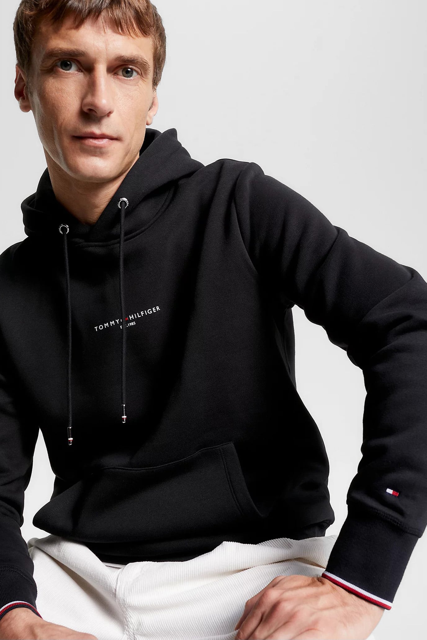 Мужское черное худи TOMMY LOGO TIPPED HOODY 4