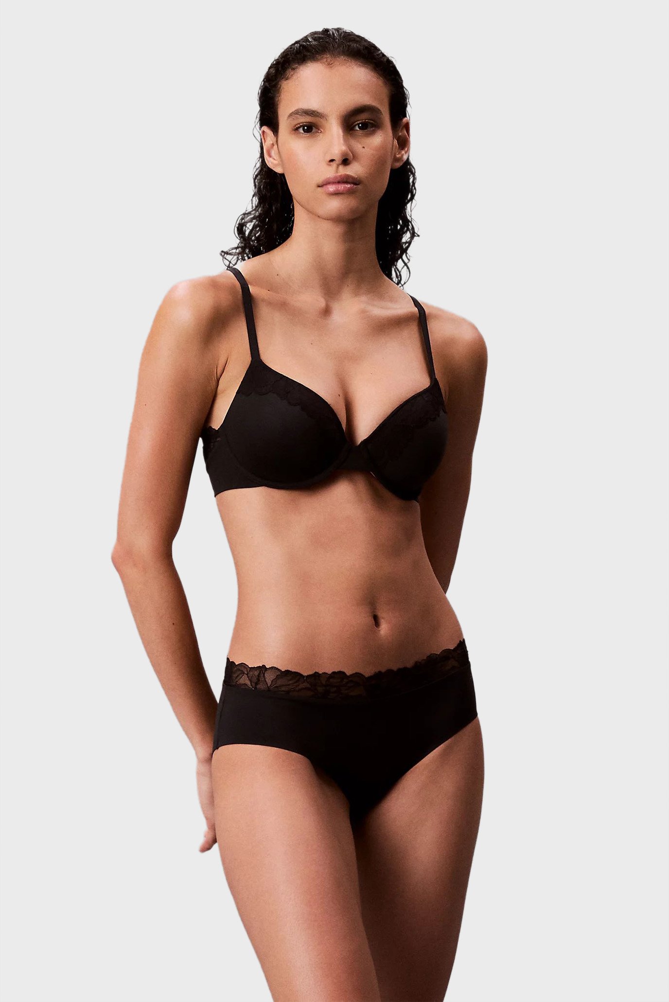 Бюстгальтер LGHT LINED PERFECT COVERAGECalvin Klein Бюстгальтер LGHT LINED PERFECT COVERAGE 1