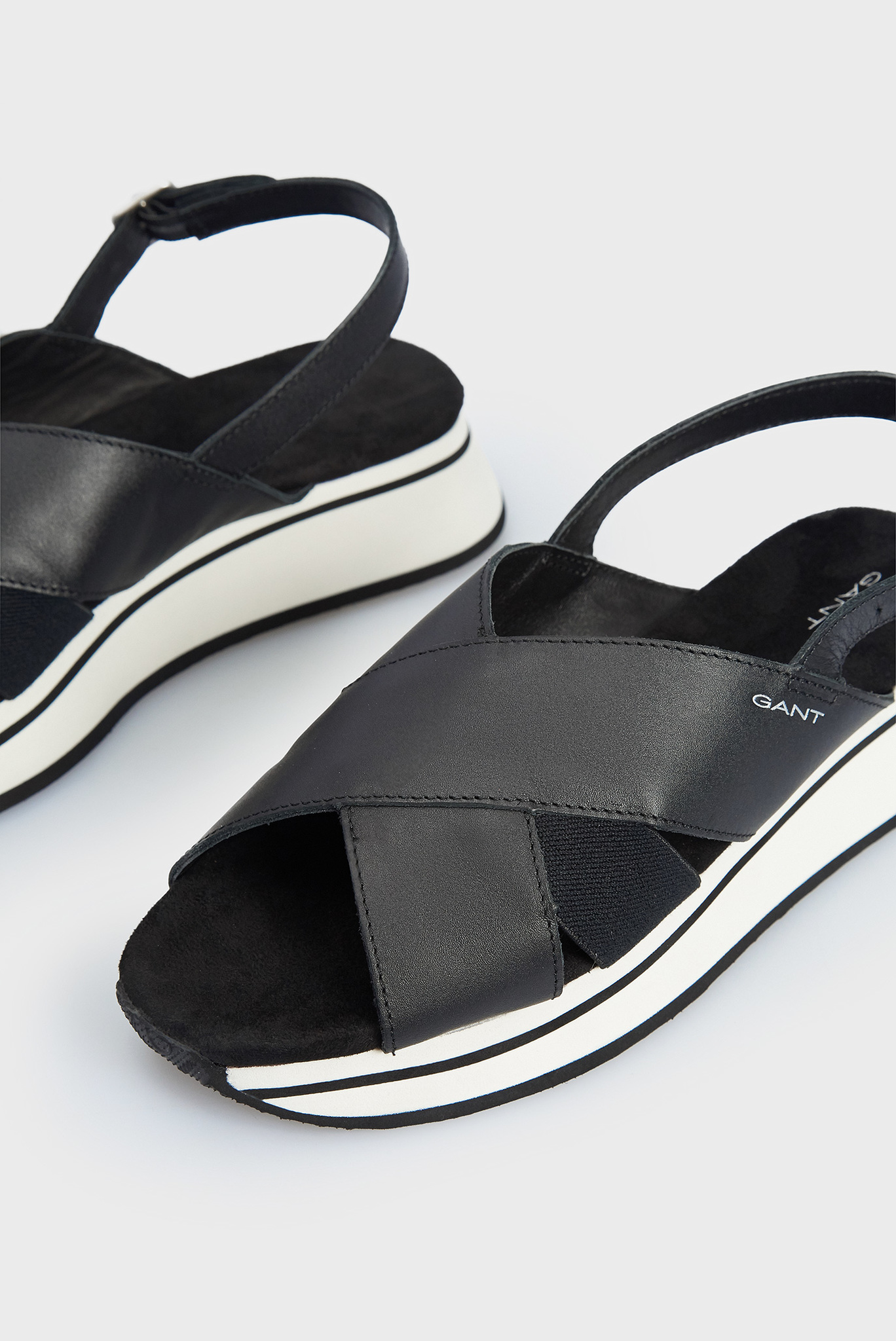 Женские черные кожаные сандалии JAIDYN 2