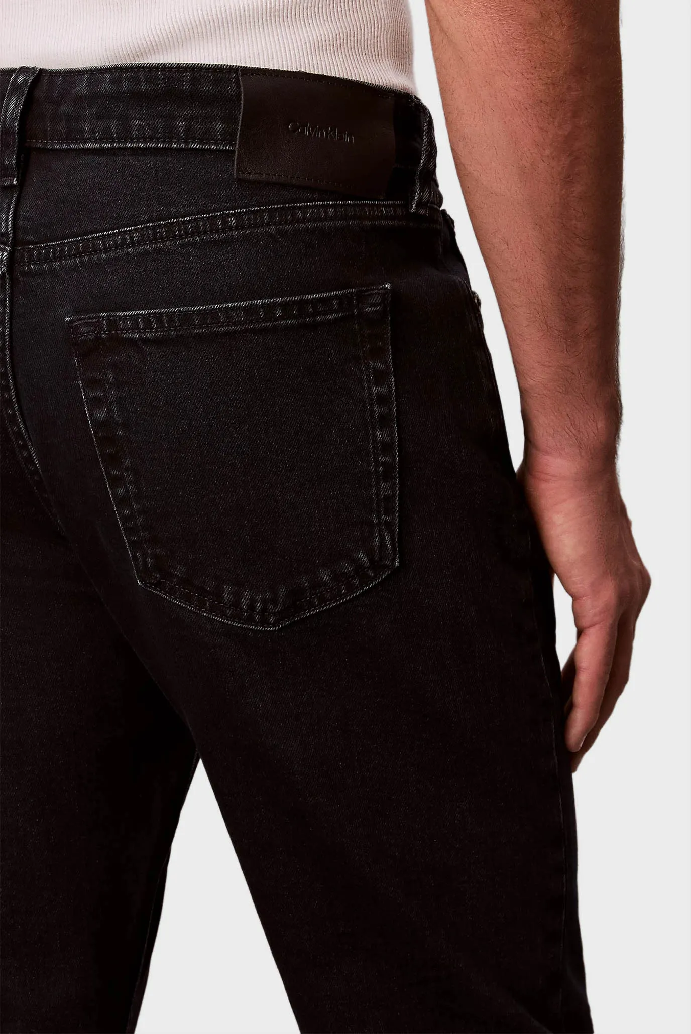 Джинсы SLIM TAPER BLUE BLACK STONE SW J 6