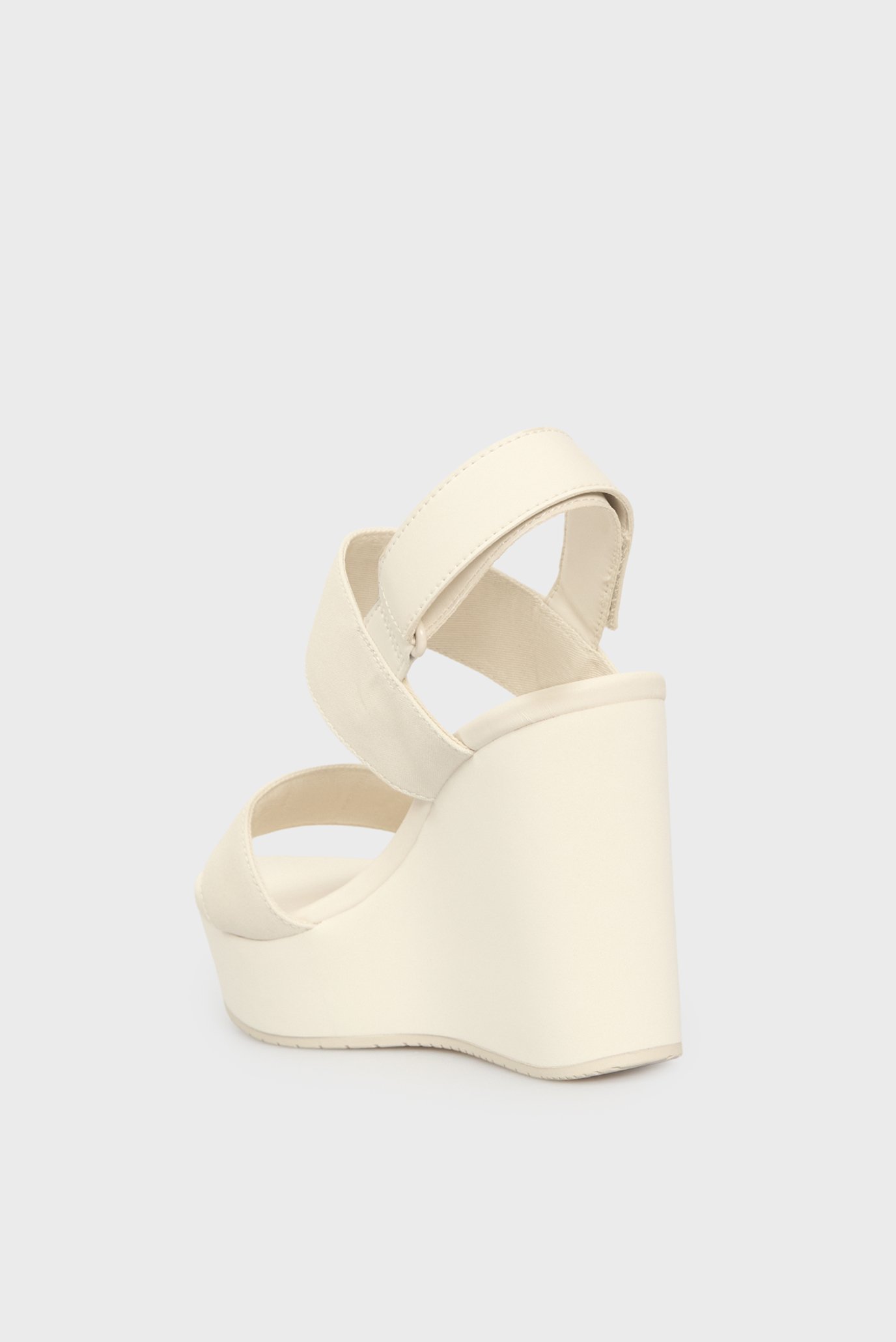 Женские белые босоножки WEDGE 5