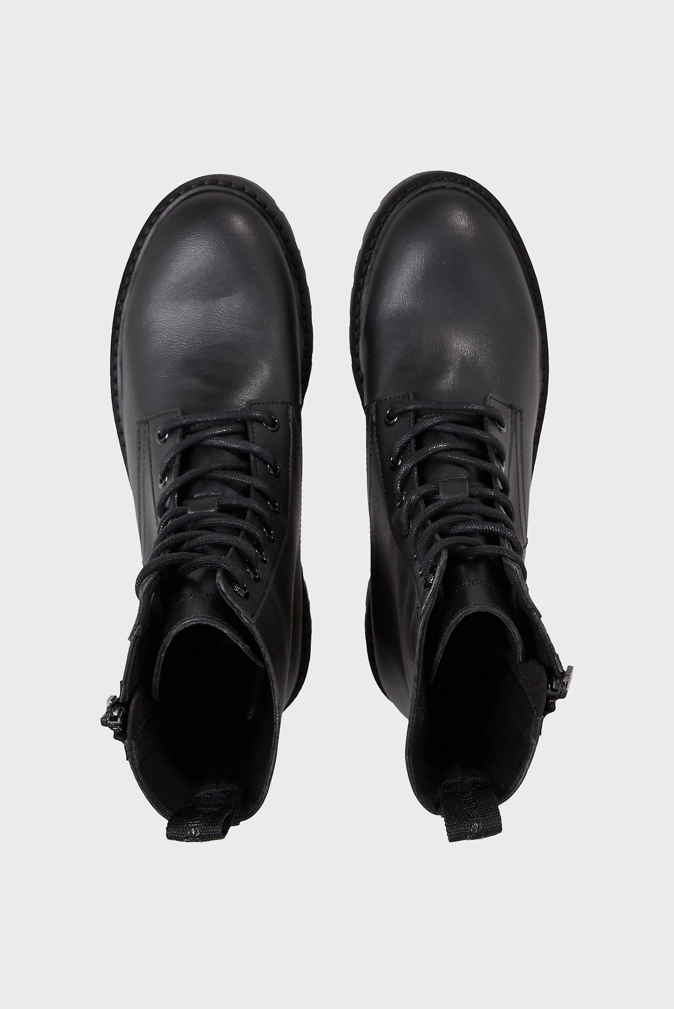 Женские черные ботинки COMBAT MID LACEUP 3