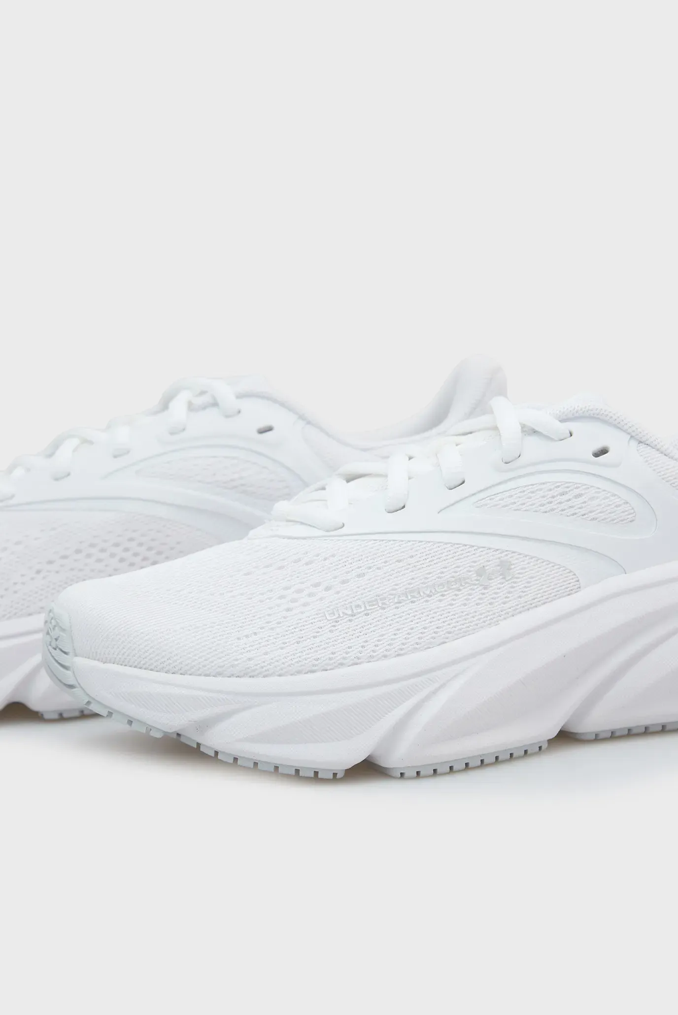 Кроссовки UA W Rogue 6 2